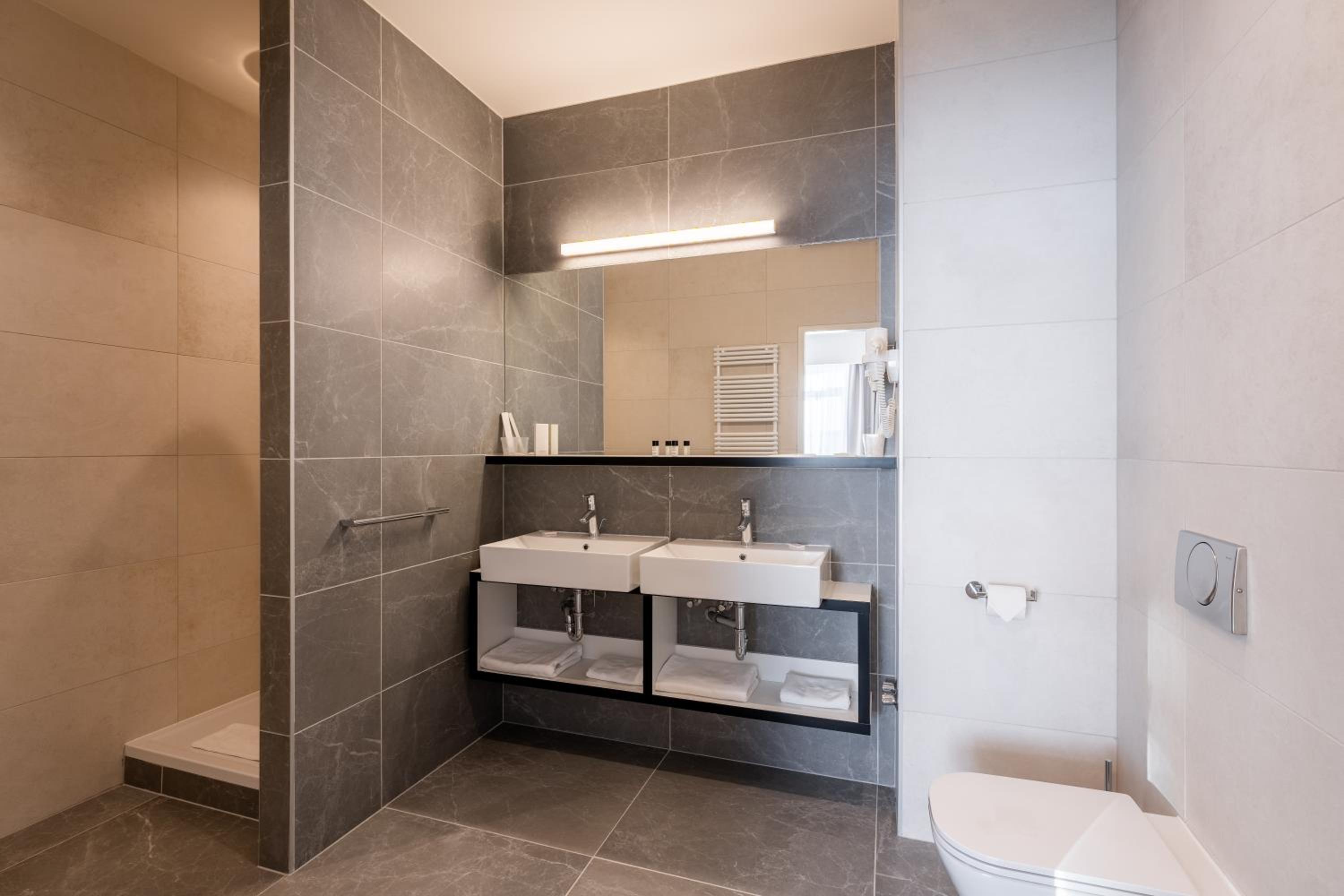Junior Suite - Photo 5