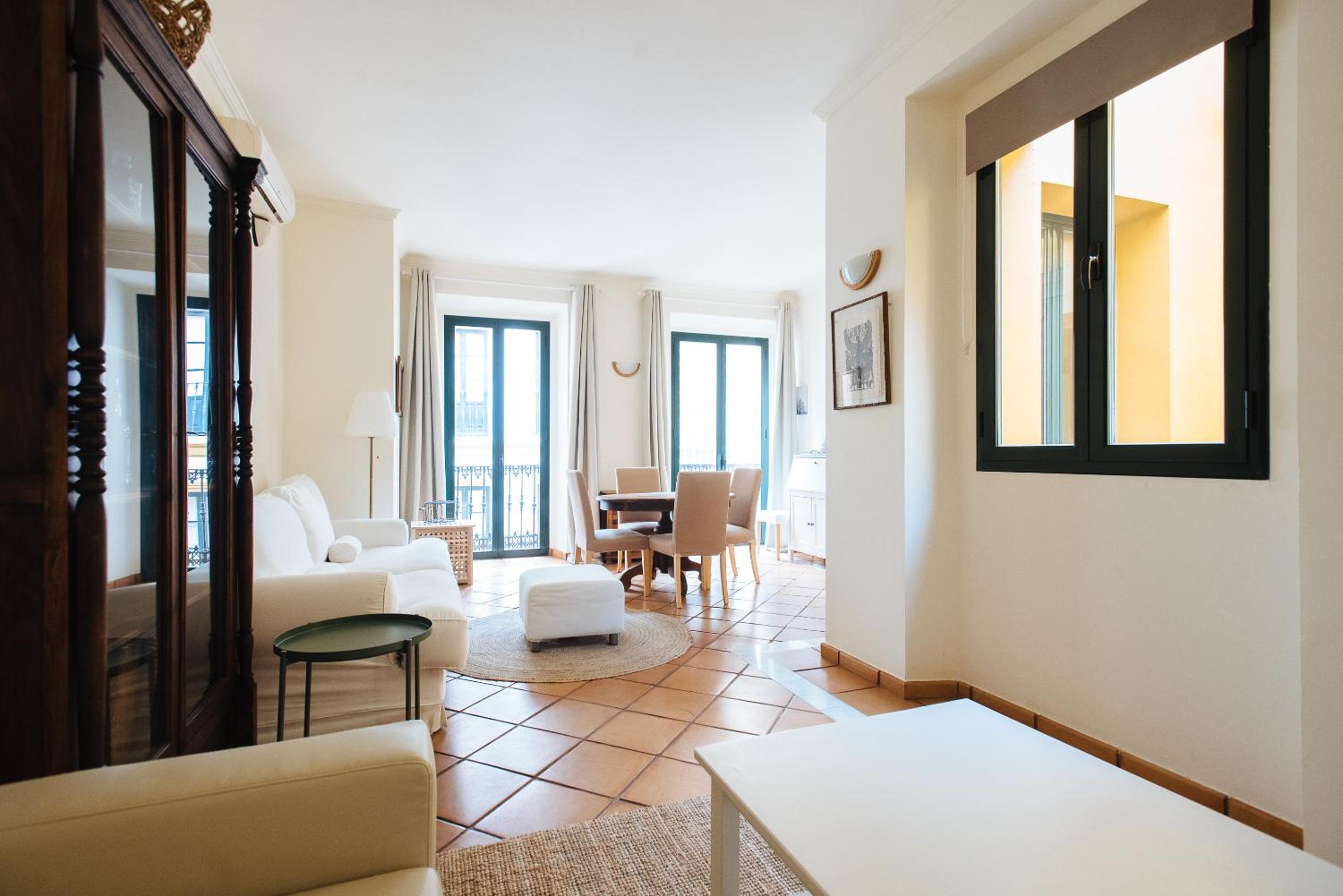 Apartamento Dúplex - Calle Siete Revueltas
