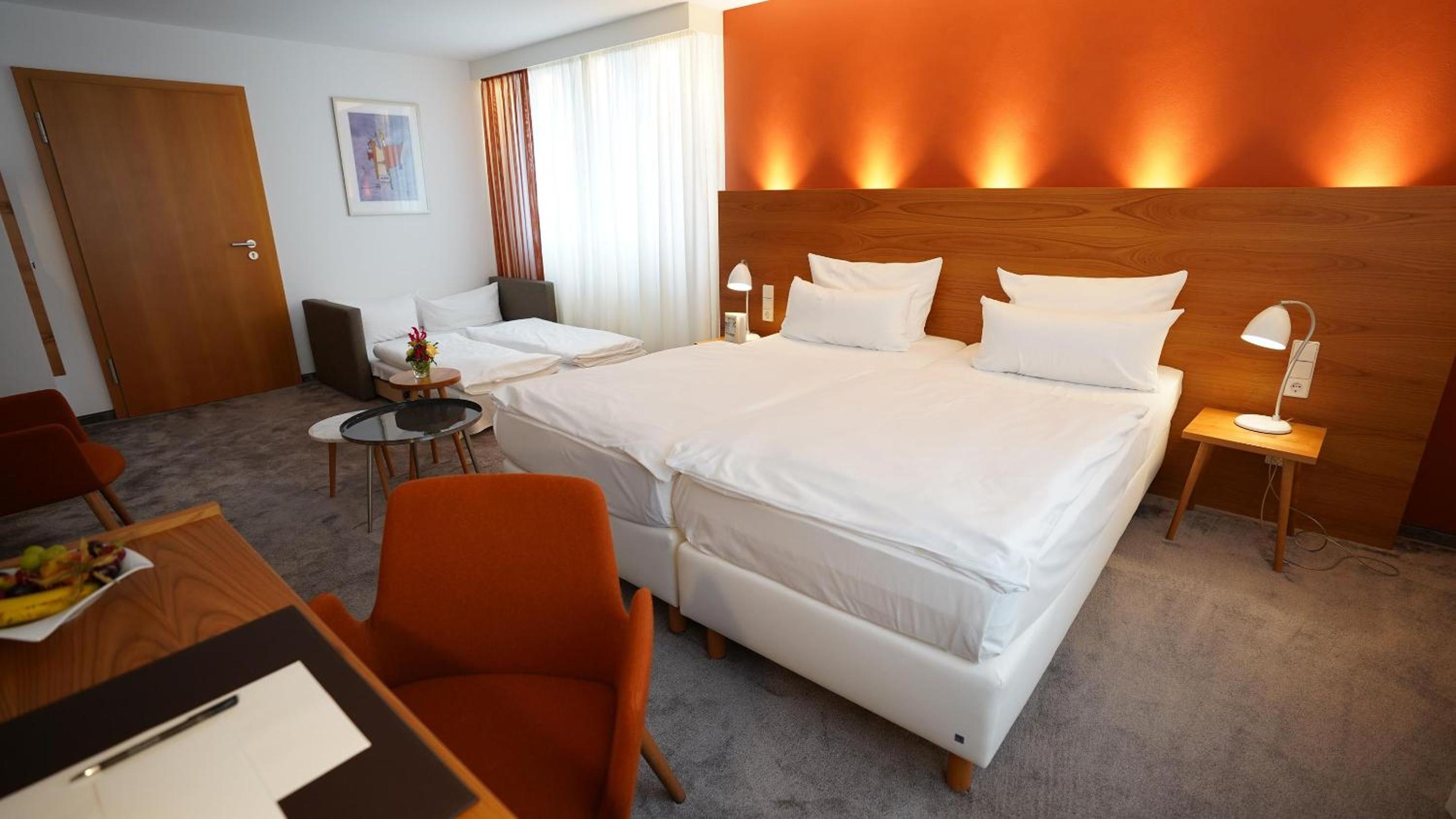 Deluxe Room B - Photo 6