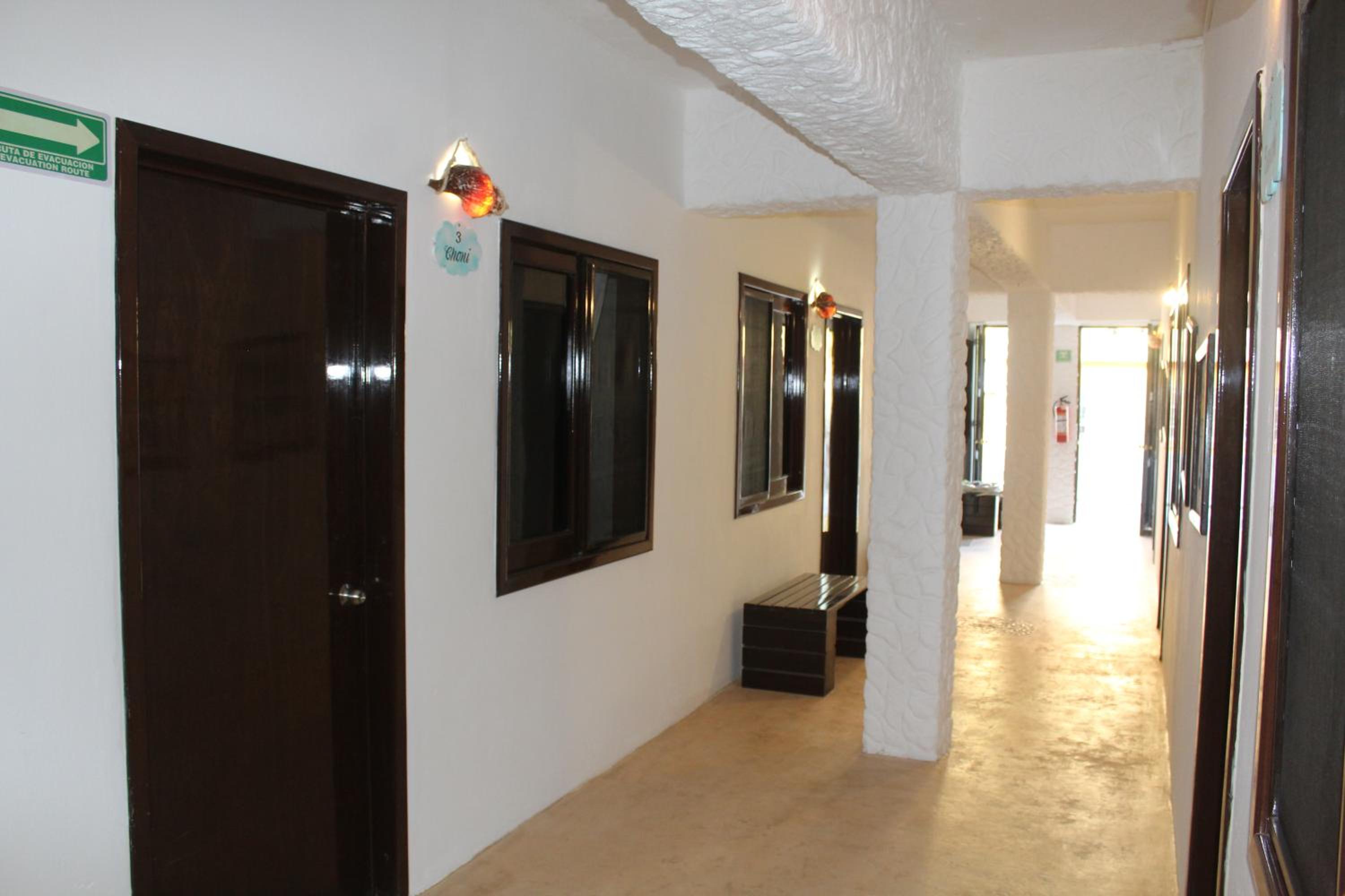 One-Bedroom Apartment - Photo 6