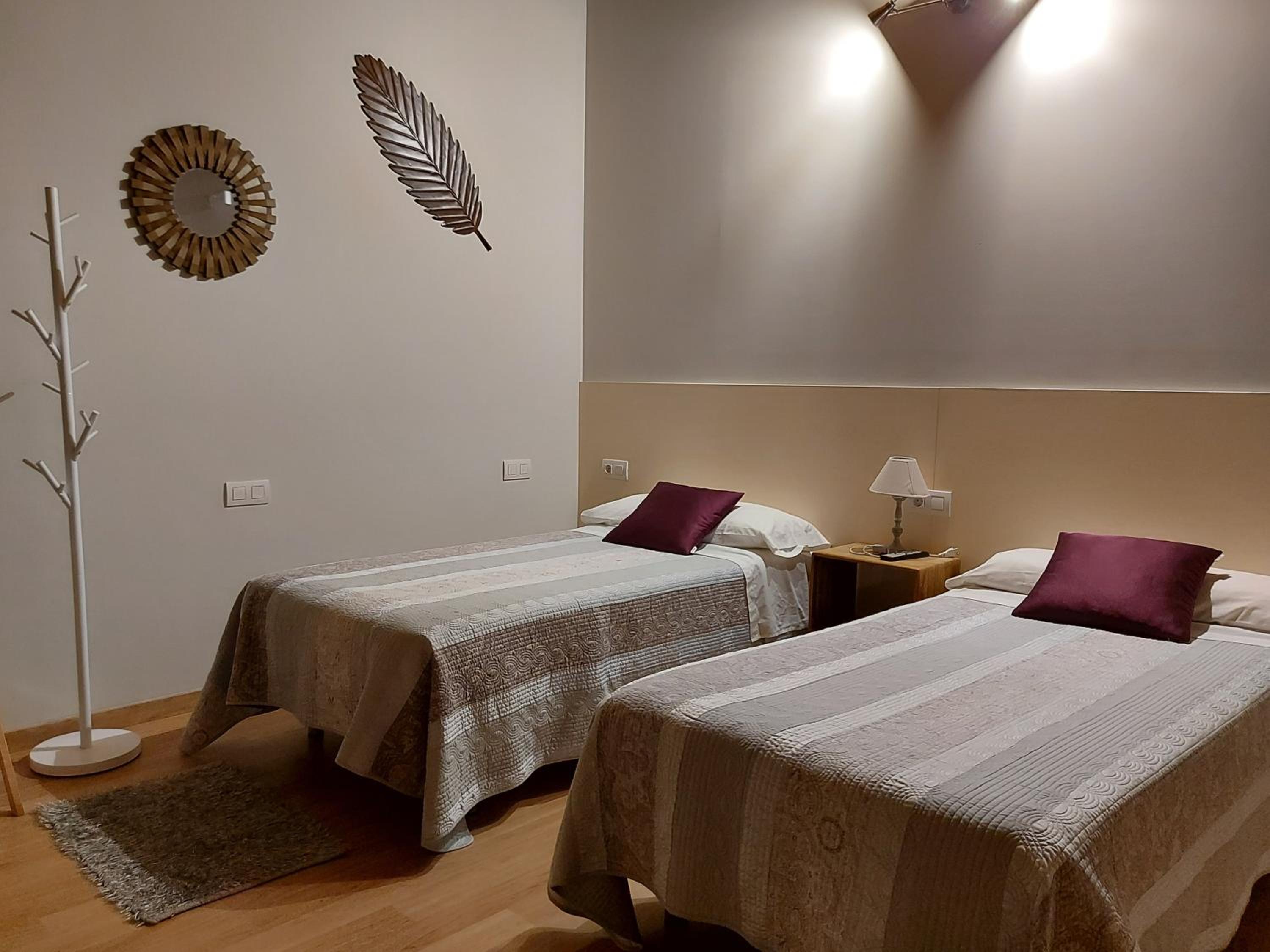 Habitación Cuádruple con Baño Privado