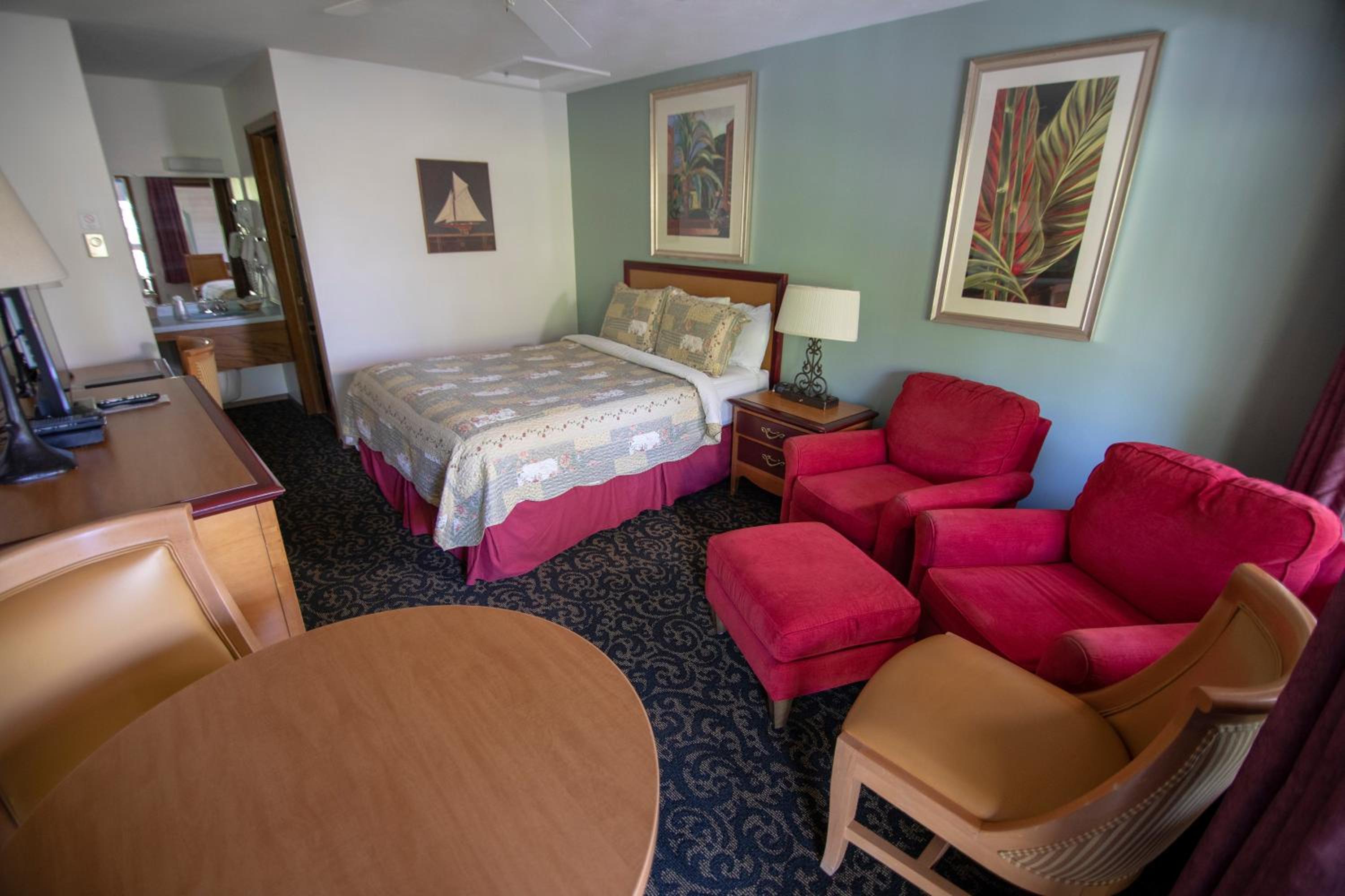 Queen Room