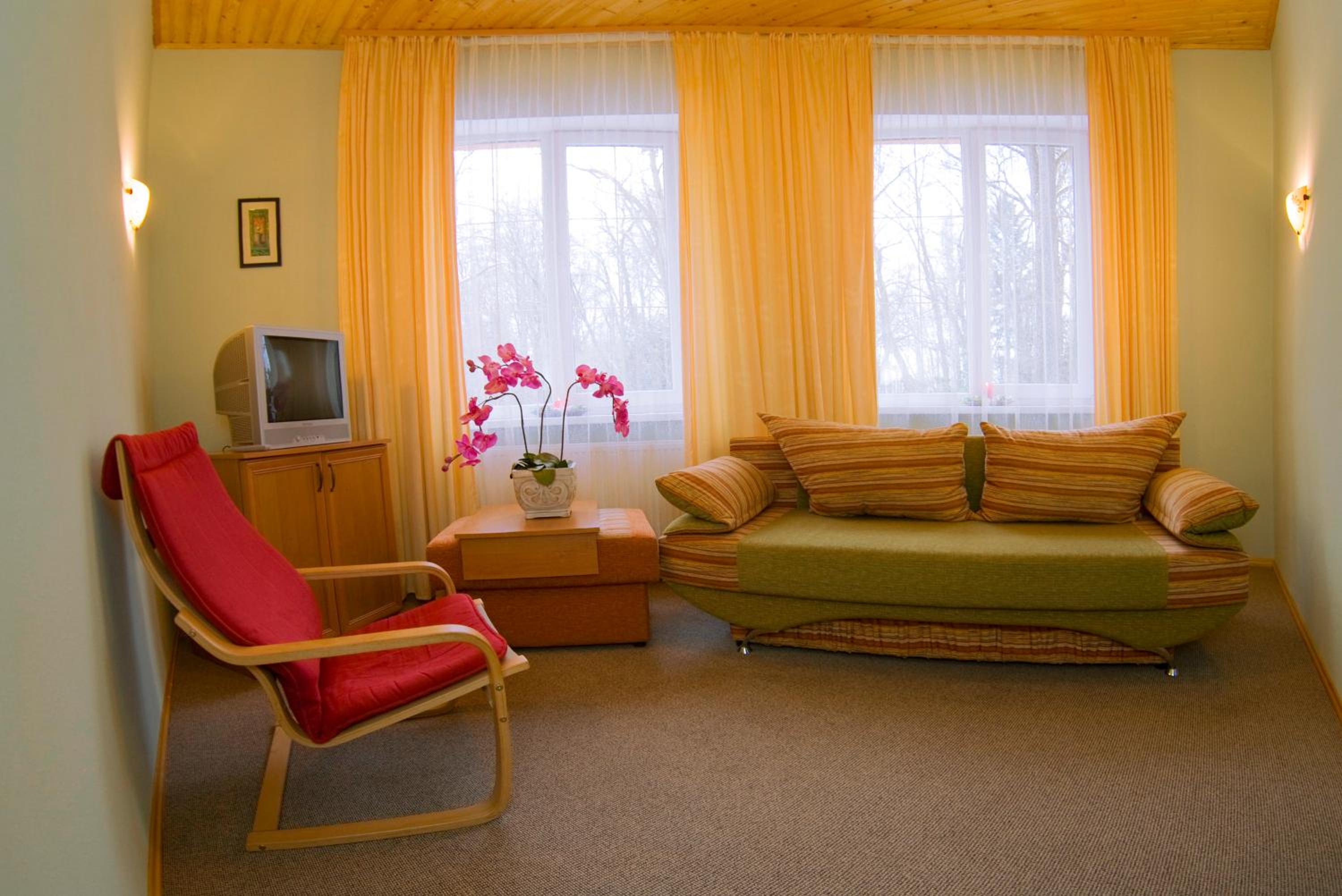 Standard Twin Room with Garden View