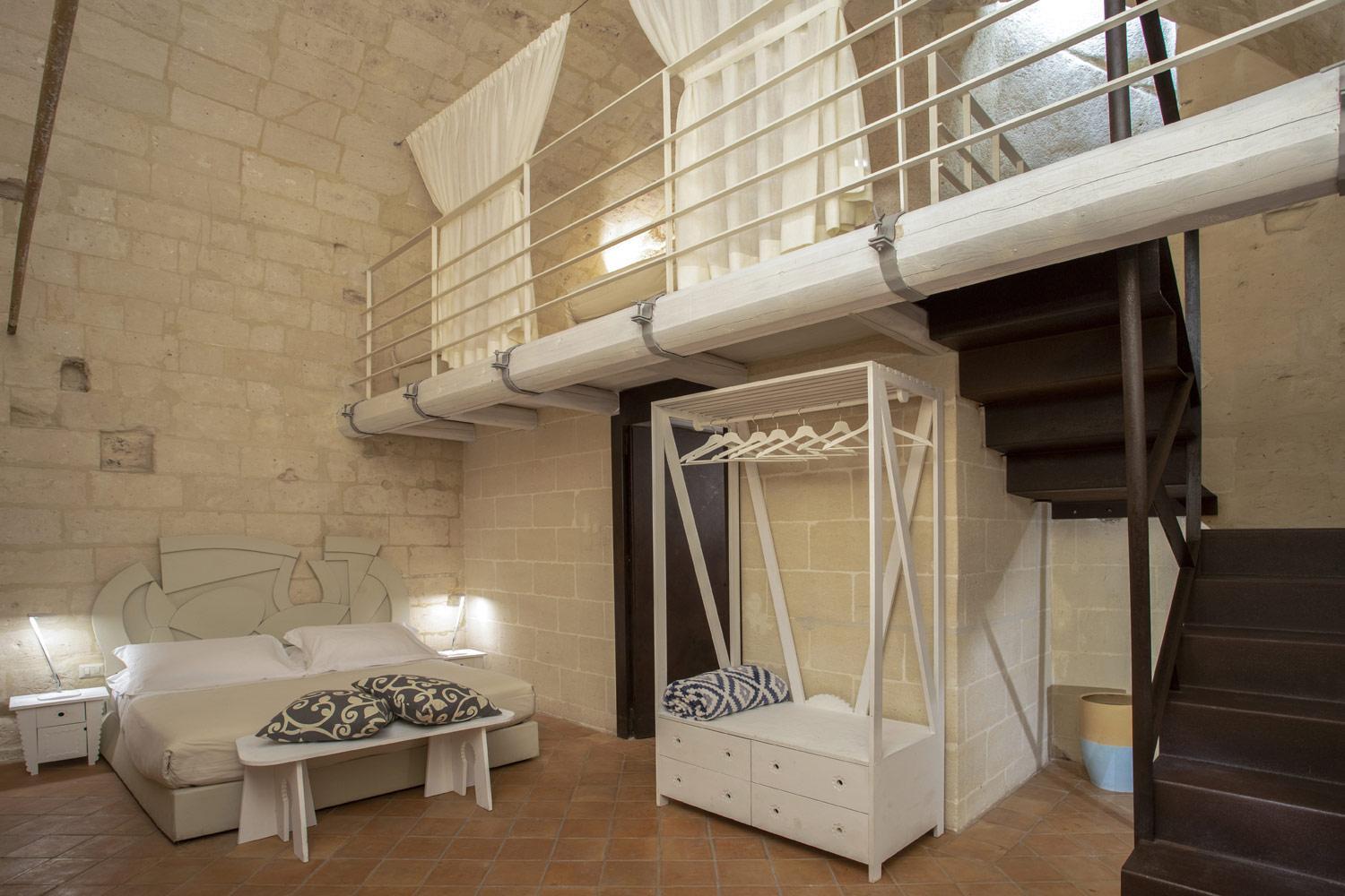 Duplex Quadruple Room