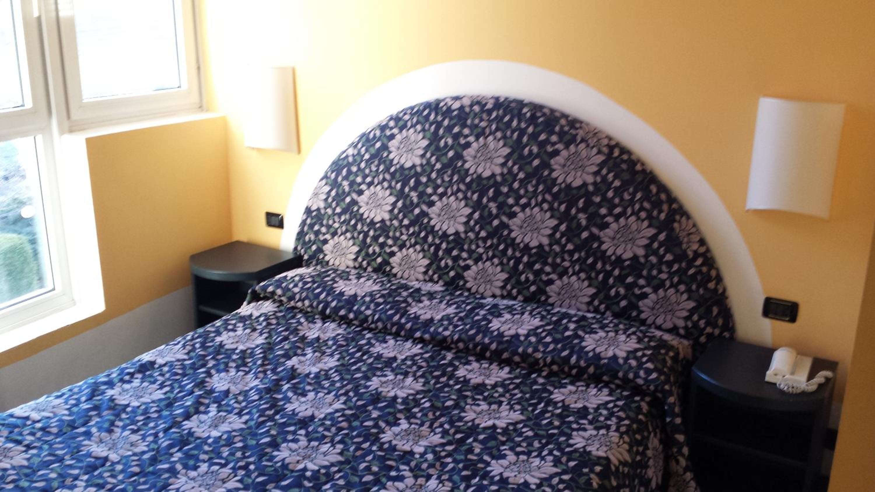 Standard Triple Room photo 2