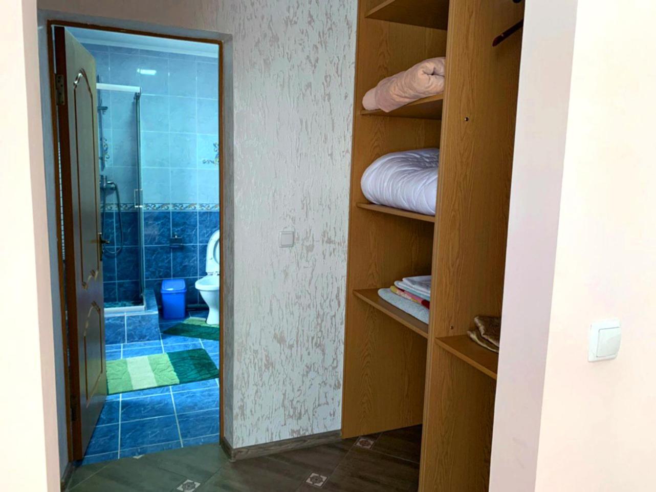 Deluxe Double Room (2 Adults + 1 Child) photo 3