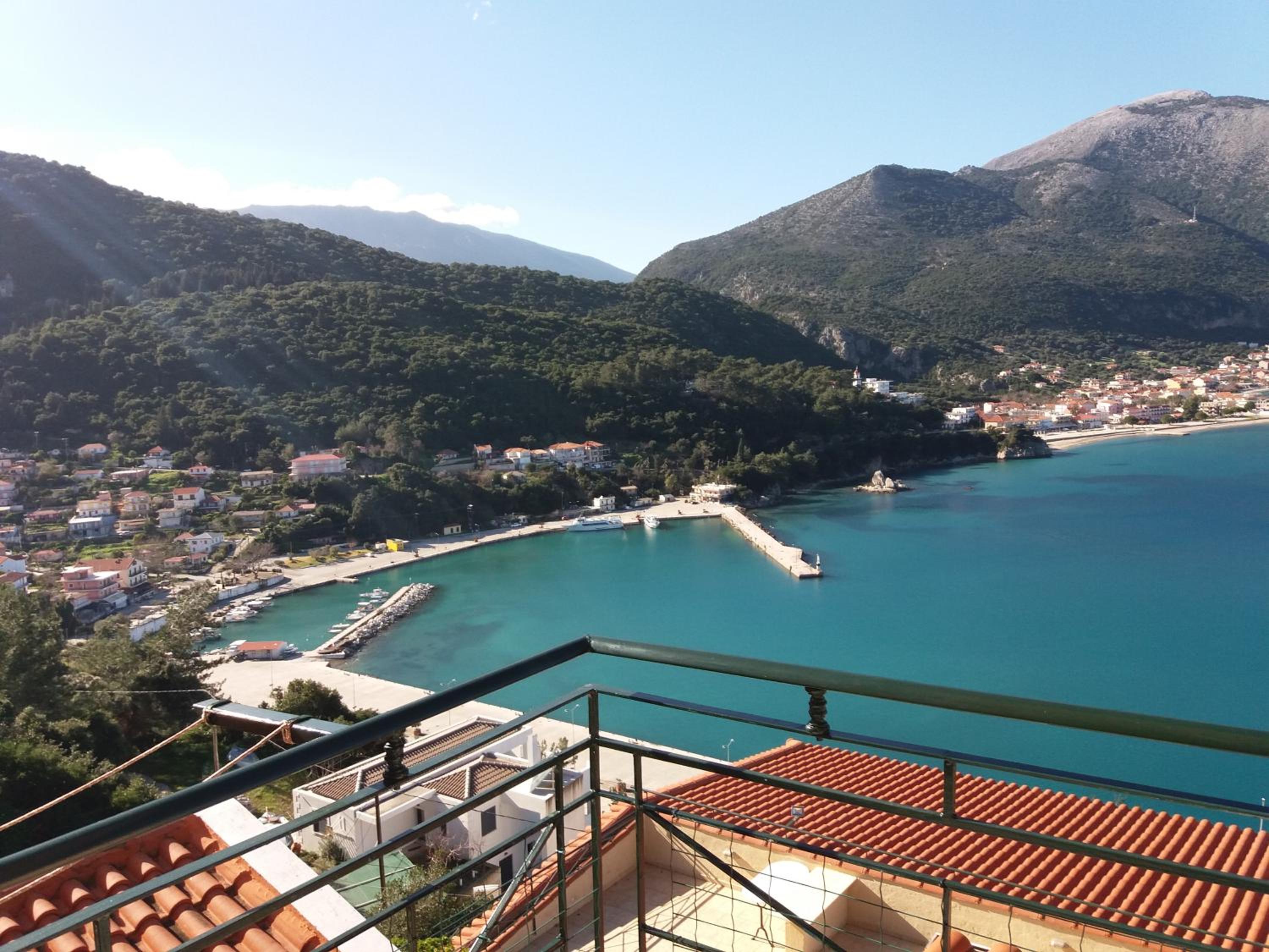 Standard Double or Twin Room with Sea View - Photo 5