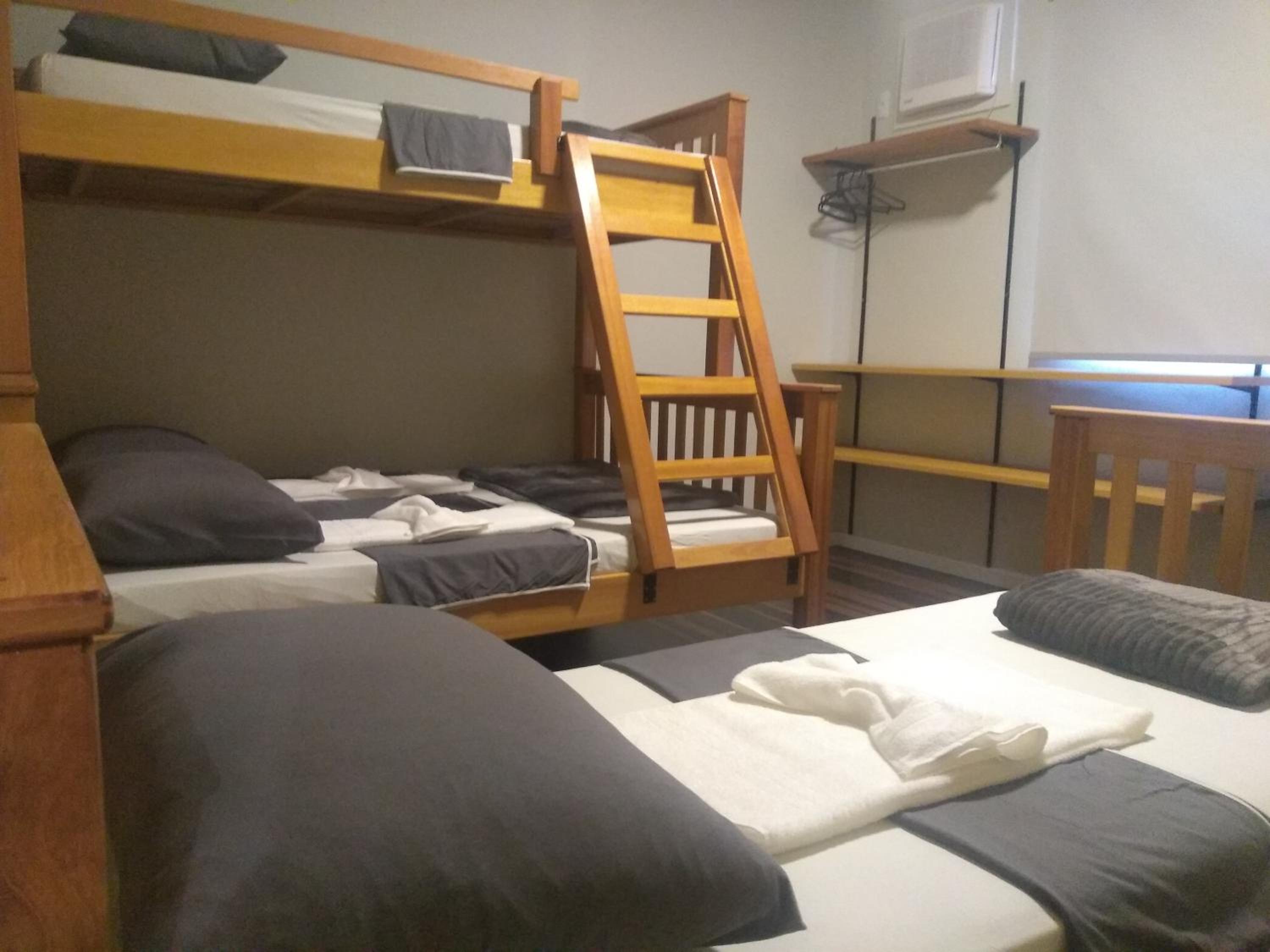 Quadruple Room - Photo 1