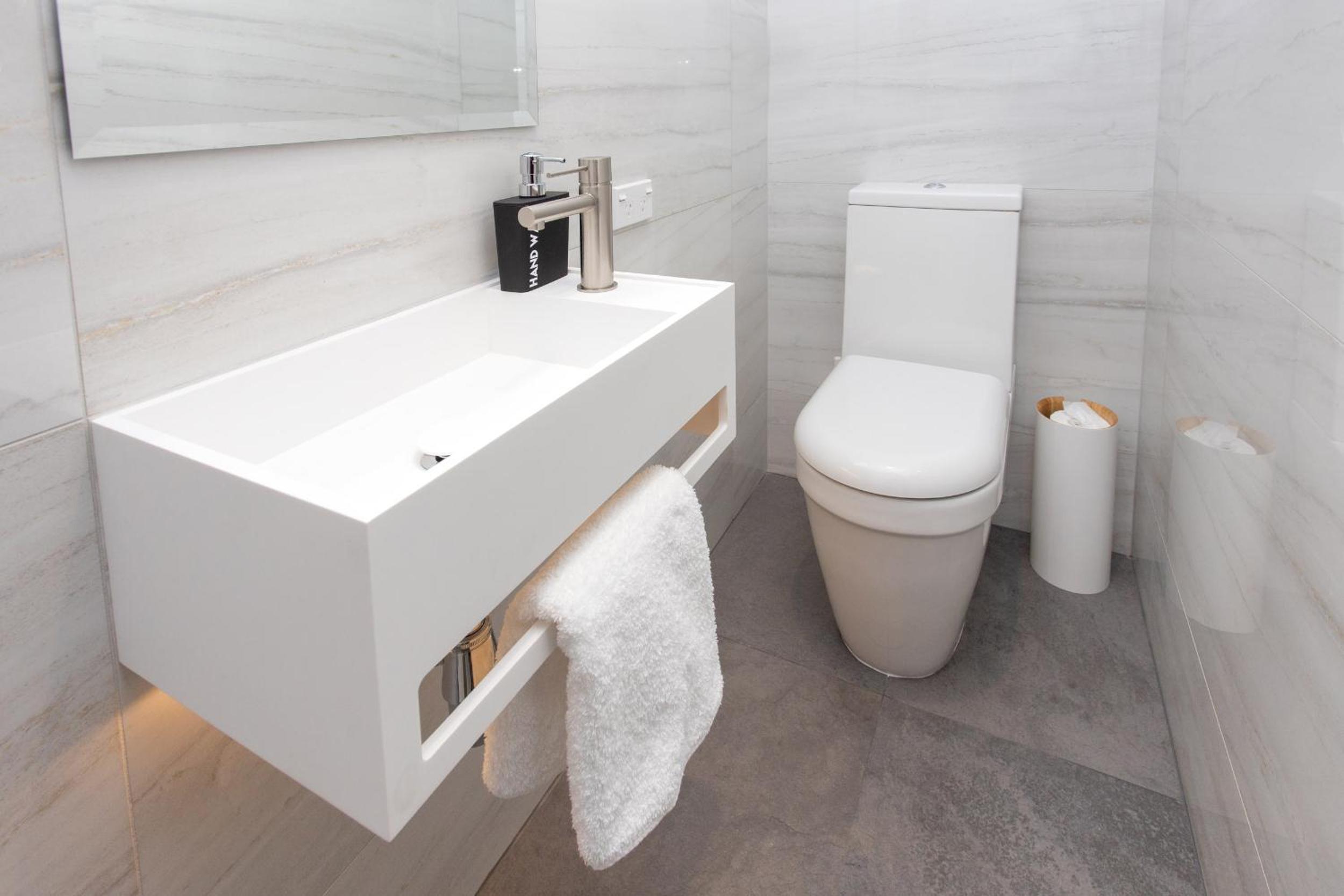 Apartment 2 Bedroom - Sleeps 6 - Photo 5