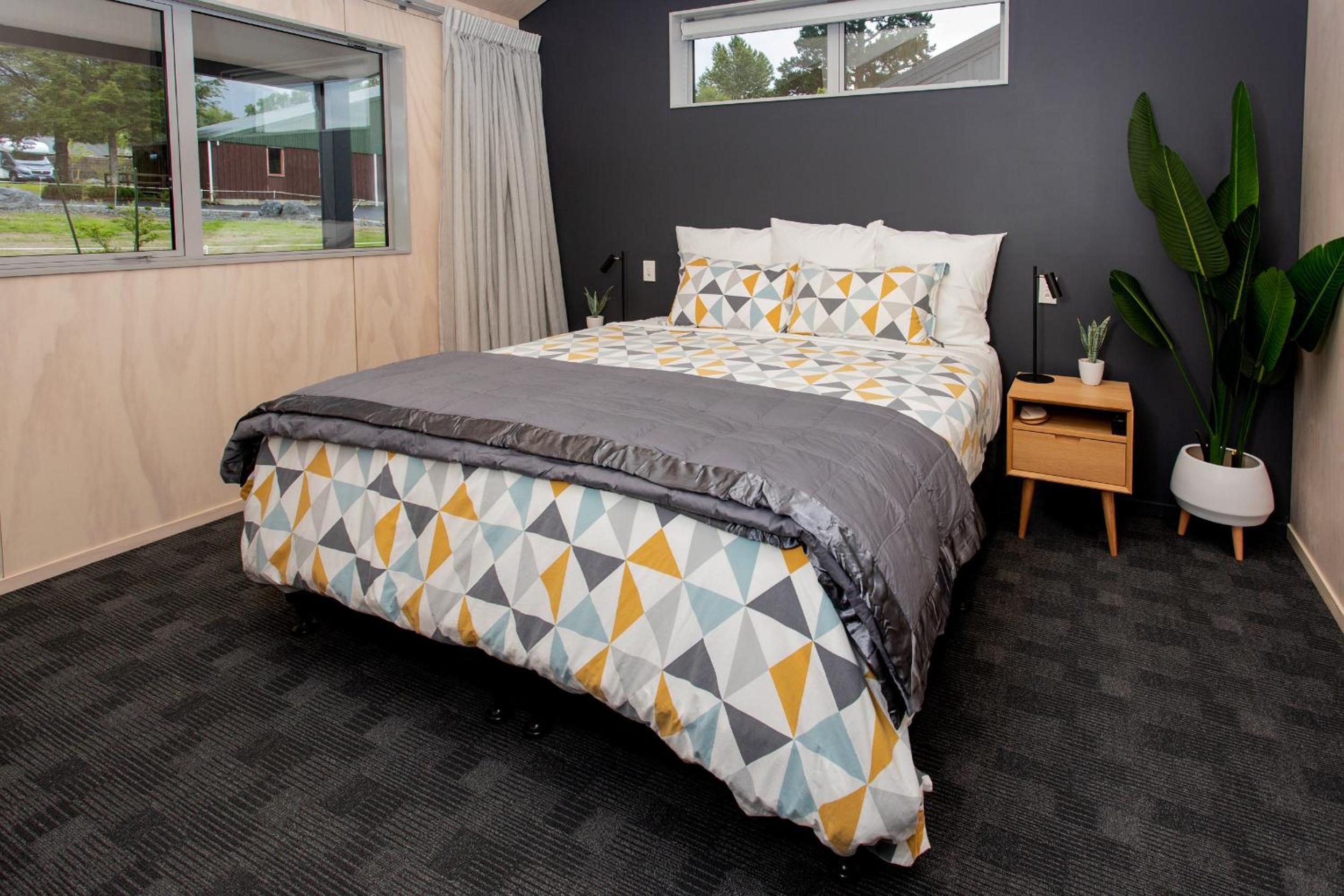 Apartment 2 Bedroom - Sleeps 6 - Photo 1