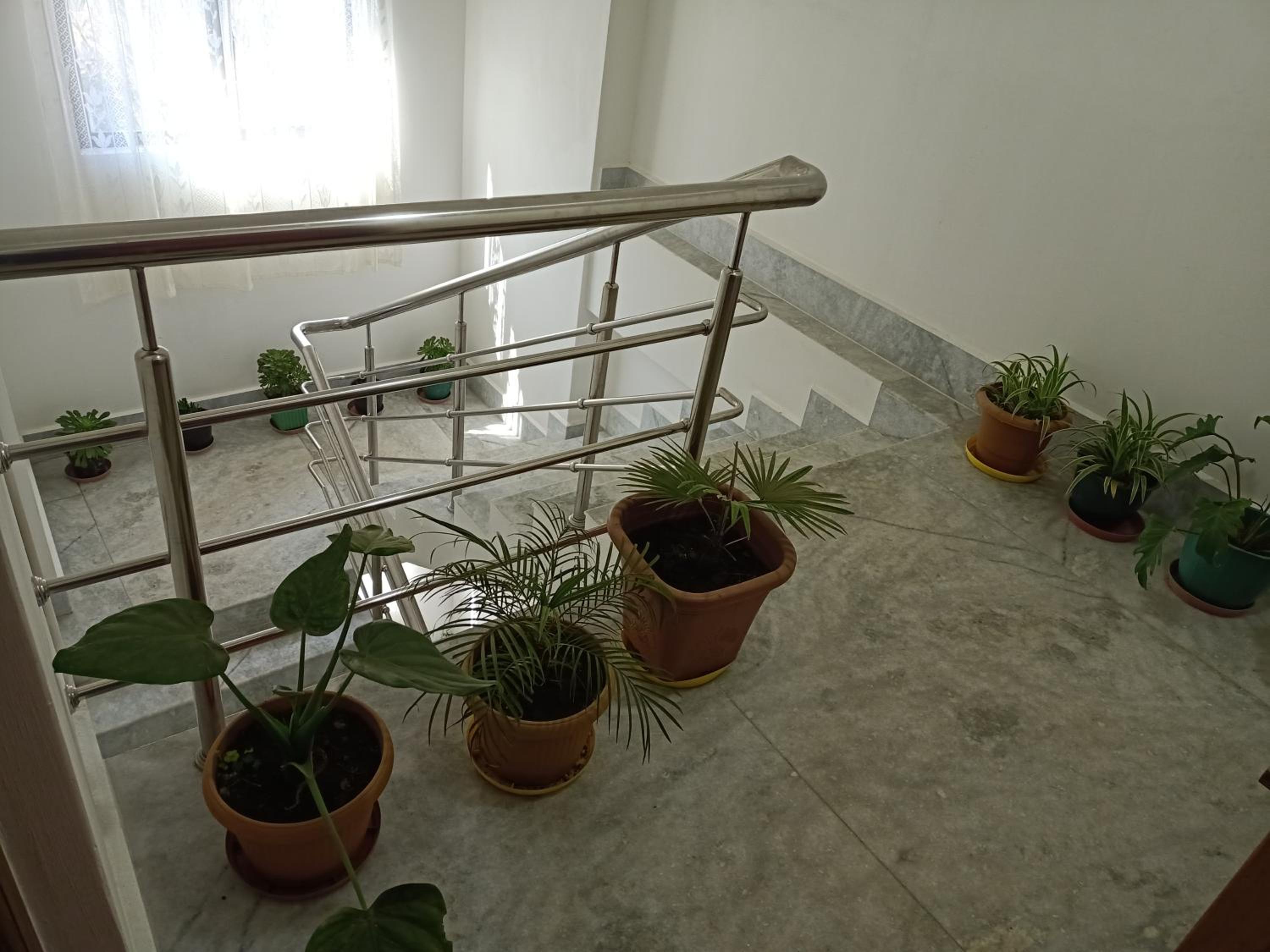 Double Room with Balcony (2 Adults + 1 Child) - Photo 2