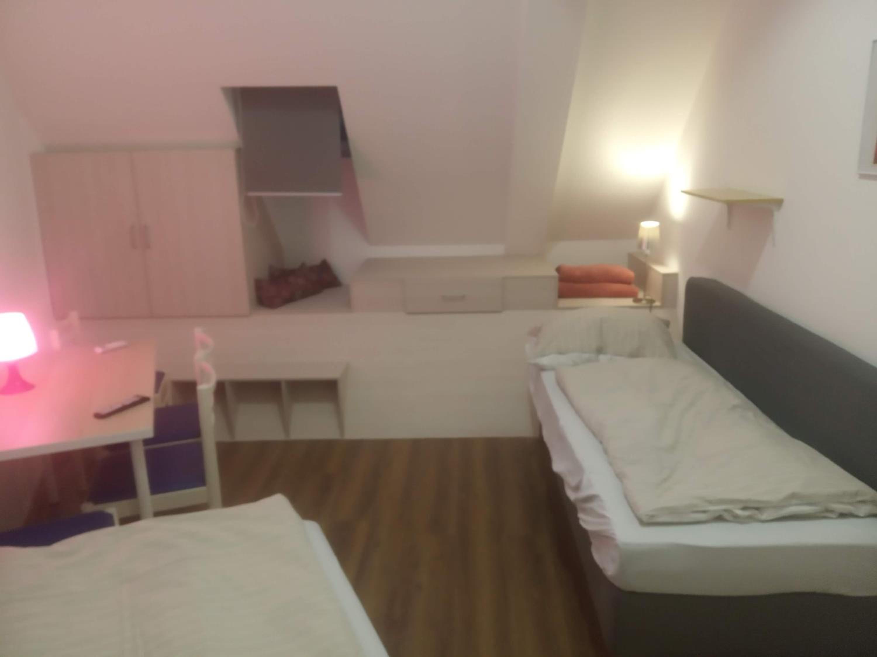 Two-Bedroom Apartment - Photo 5