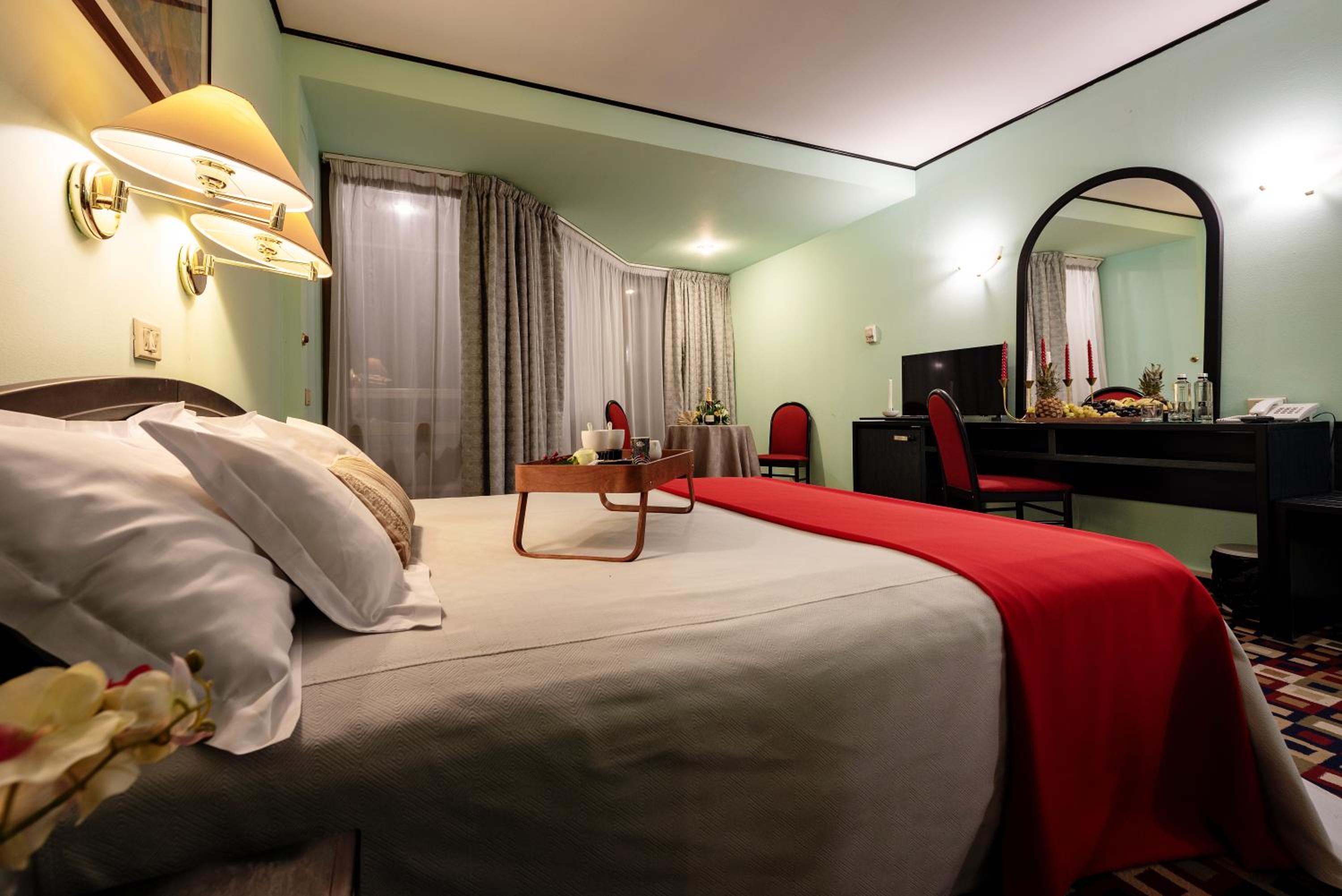 Standard Double Room - Photo 3