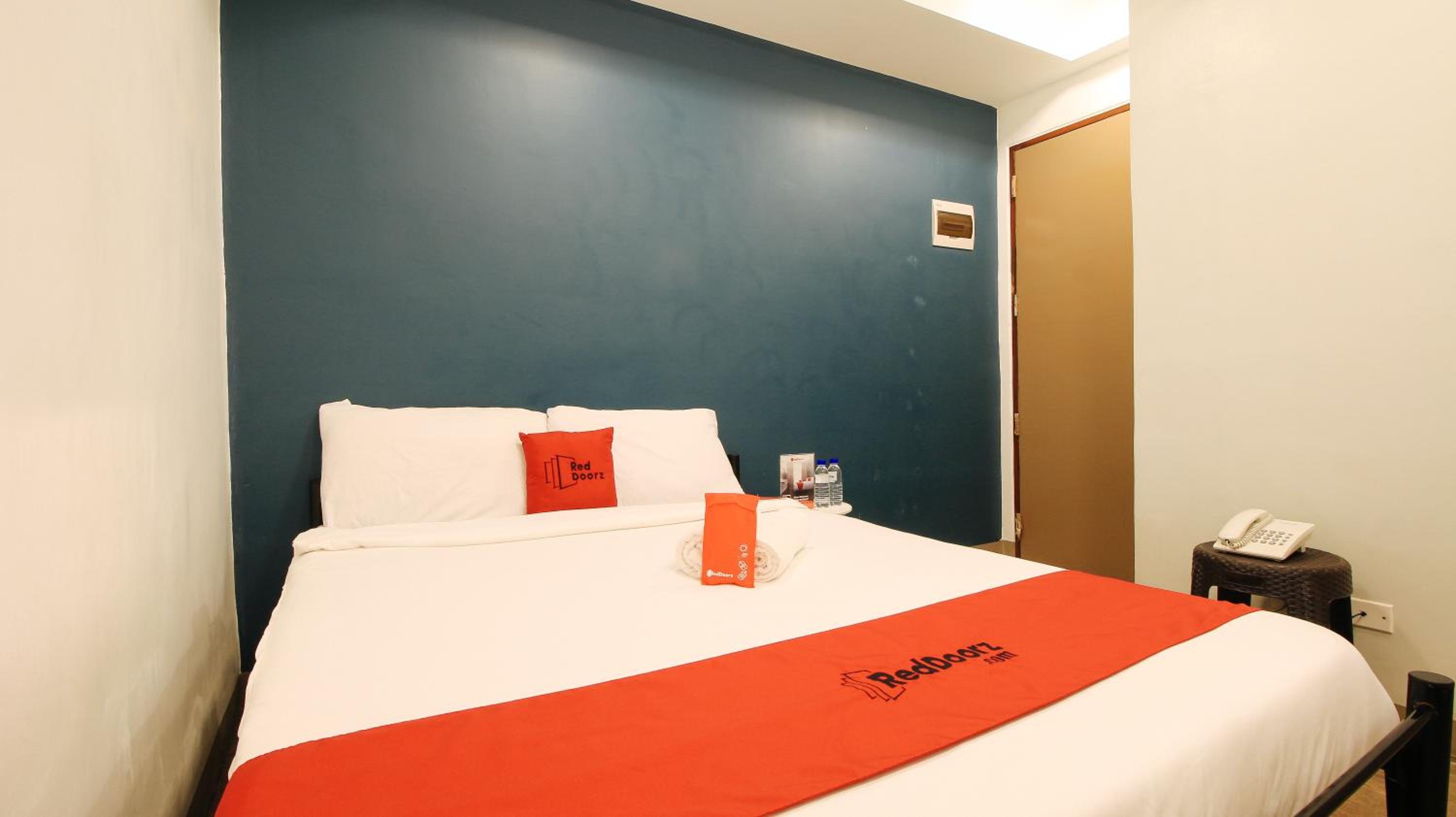 Standard Double Room - Photo 1