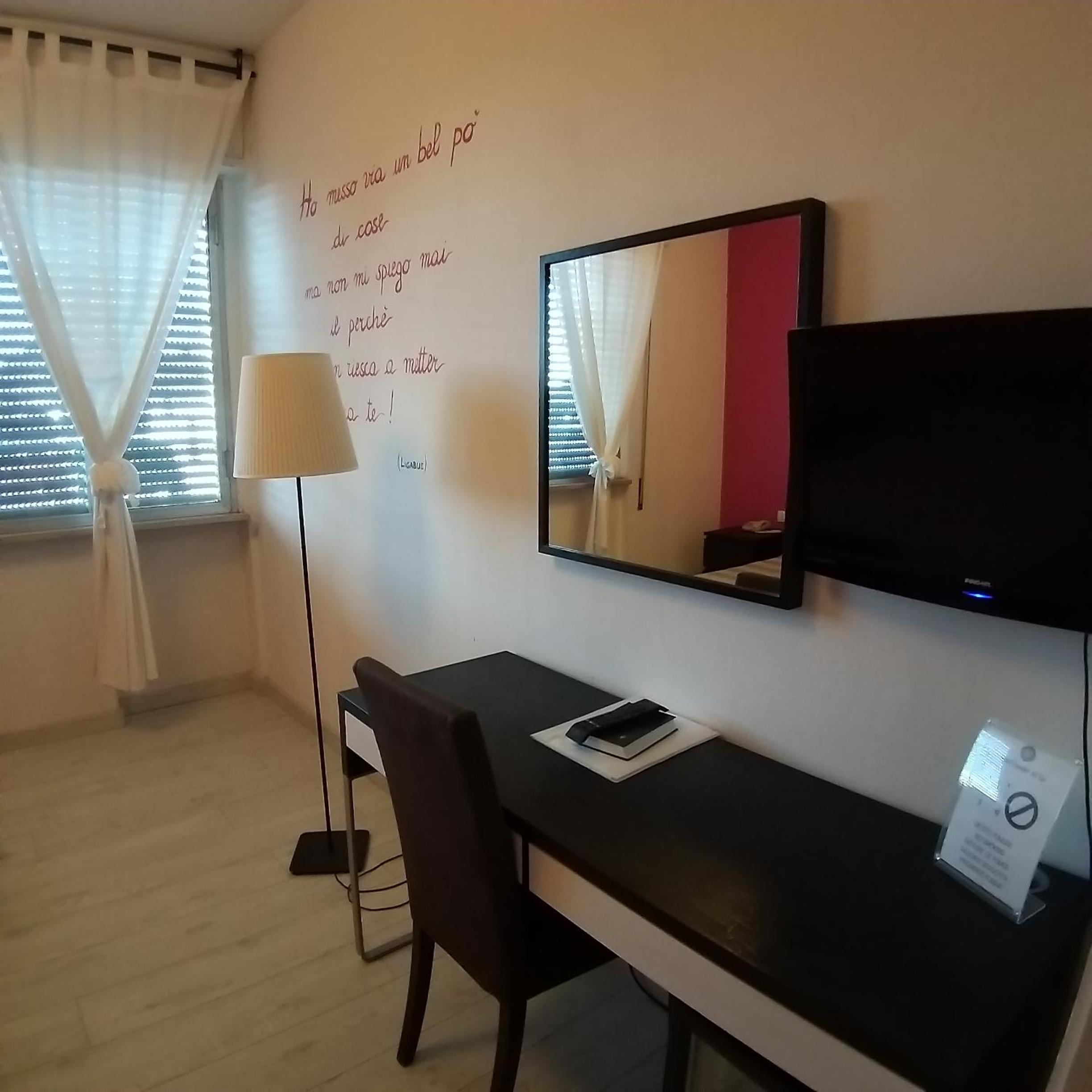 Triple Room - Photo 2