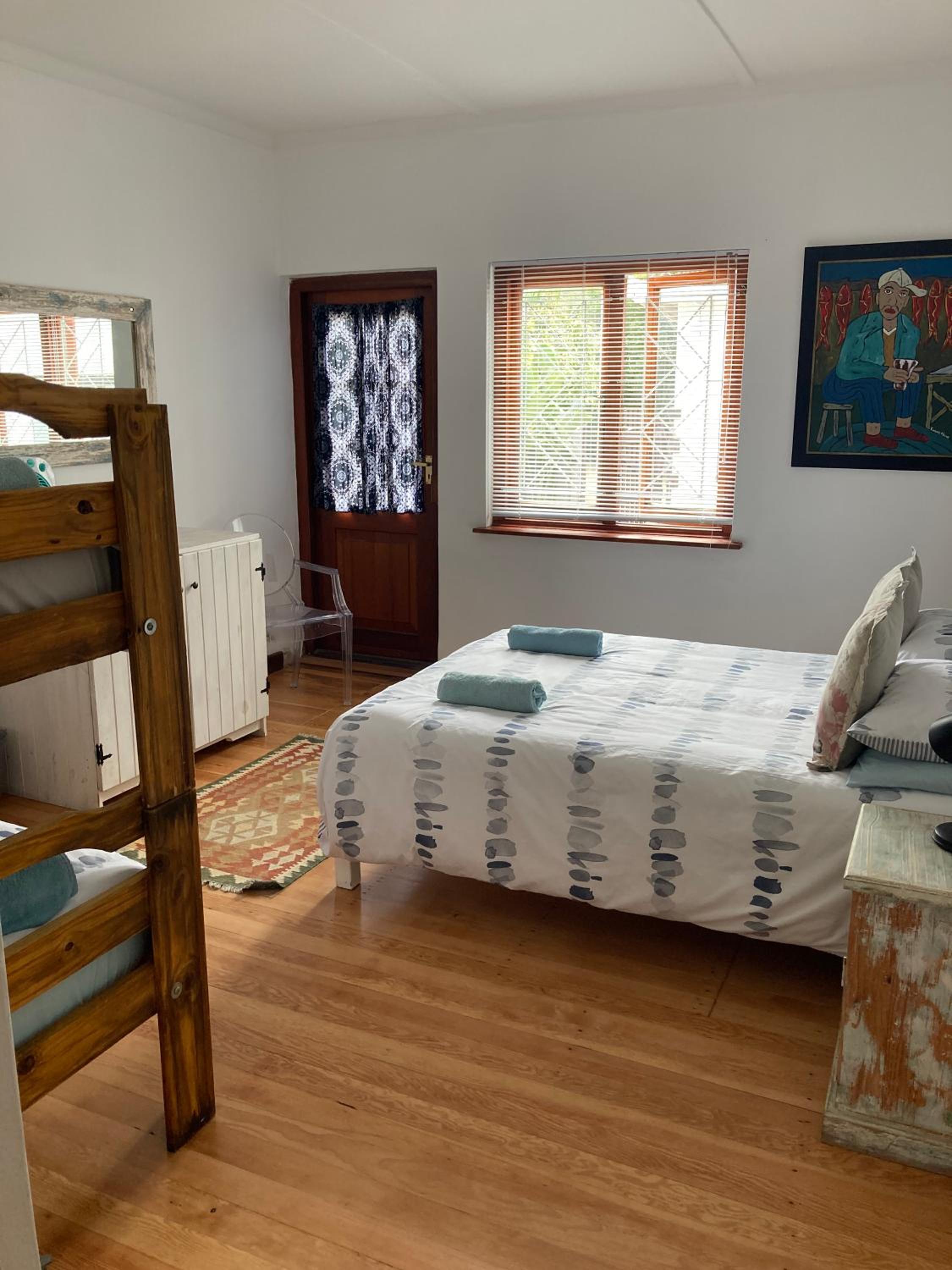Family Room with Shared Communal Bathrooms photo 1