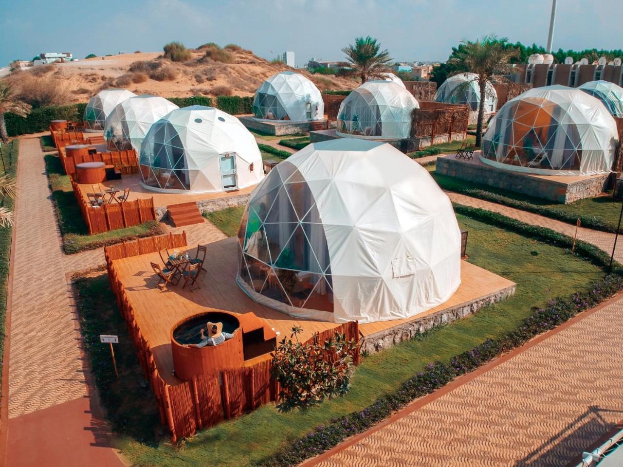 Panoramic Dome Suite Tent photo 1