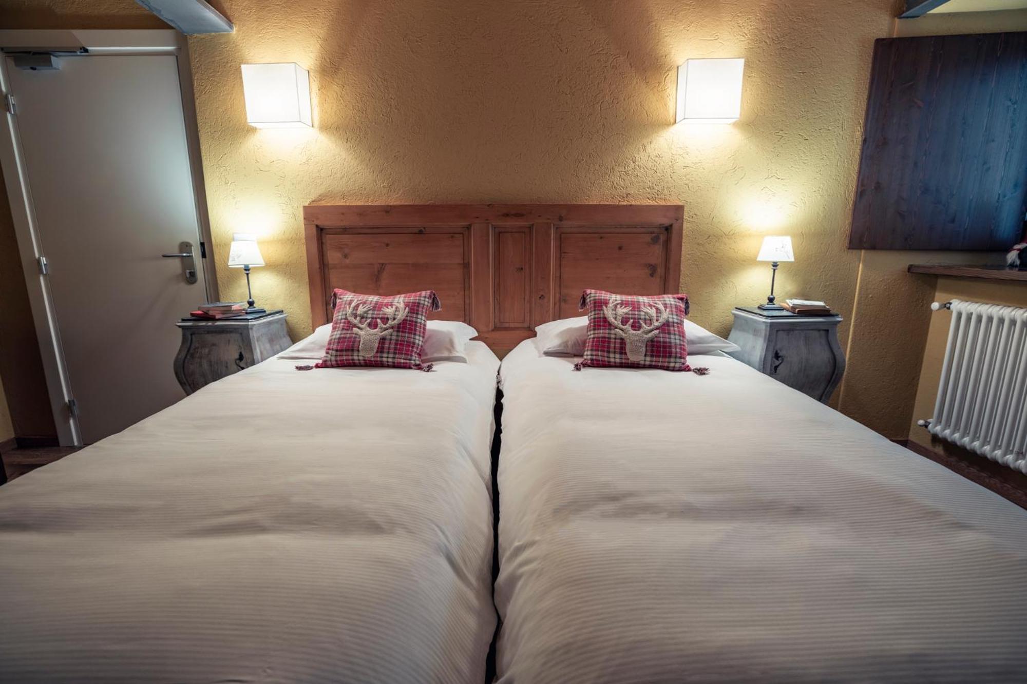Double or Twin Room photo 2