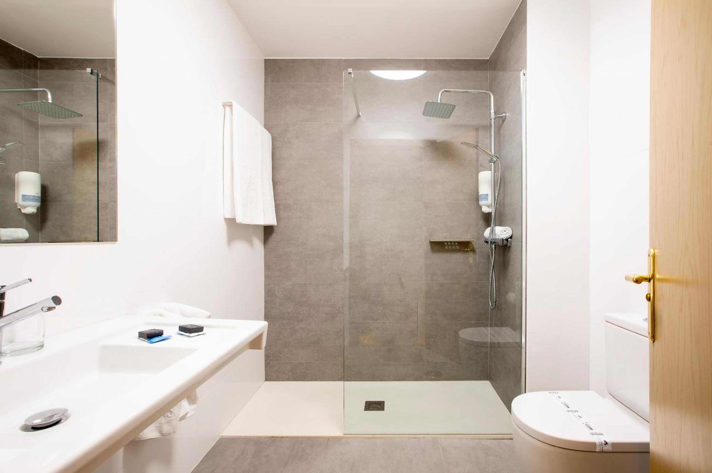Triple Room - Photo 4