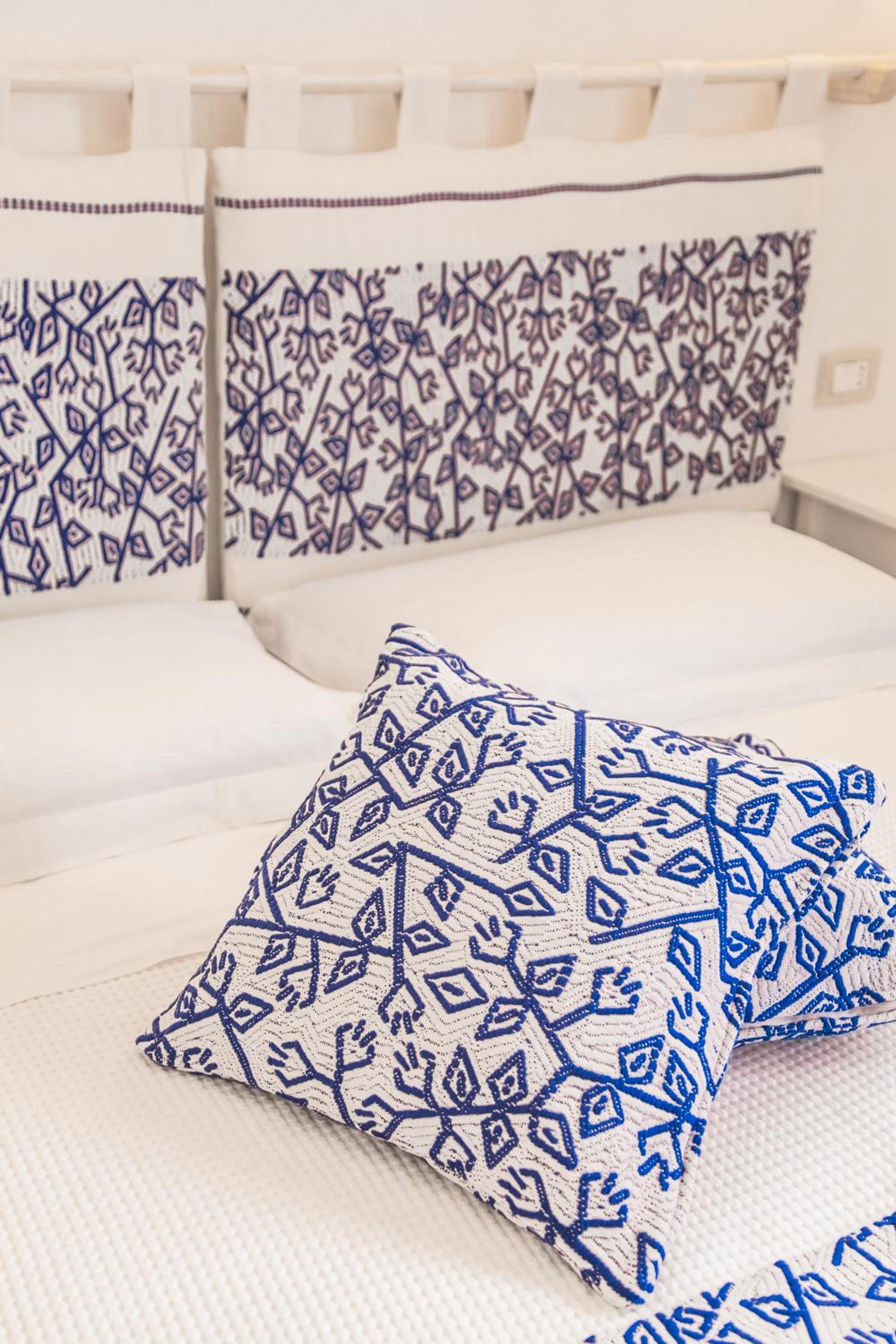 Double or Twin Room photo 3
