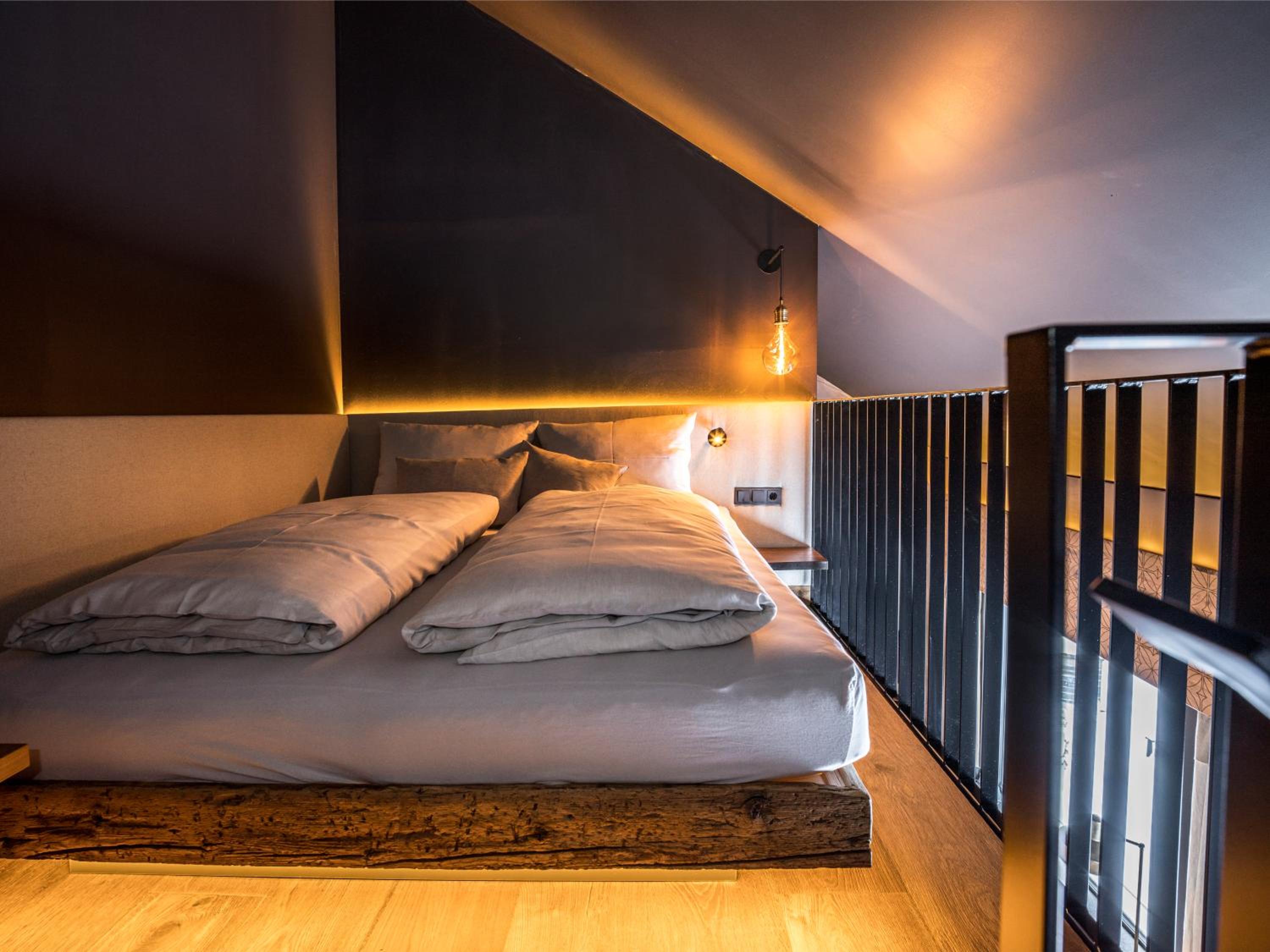 Deluxe Room - Photo 1