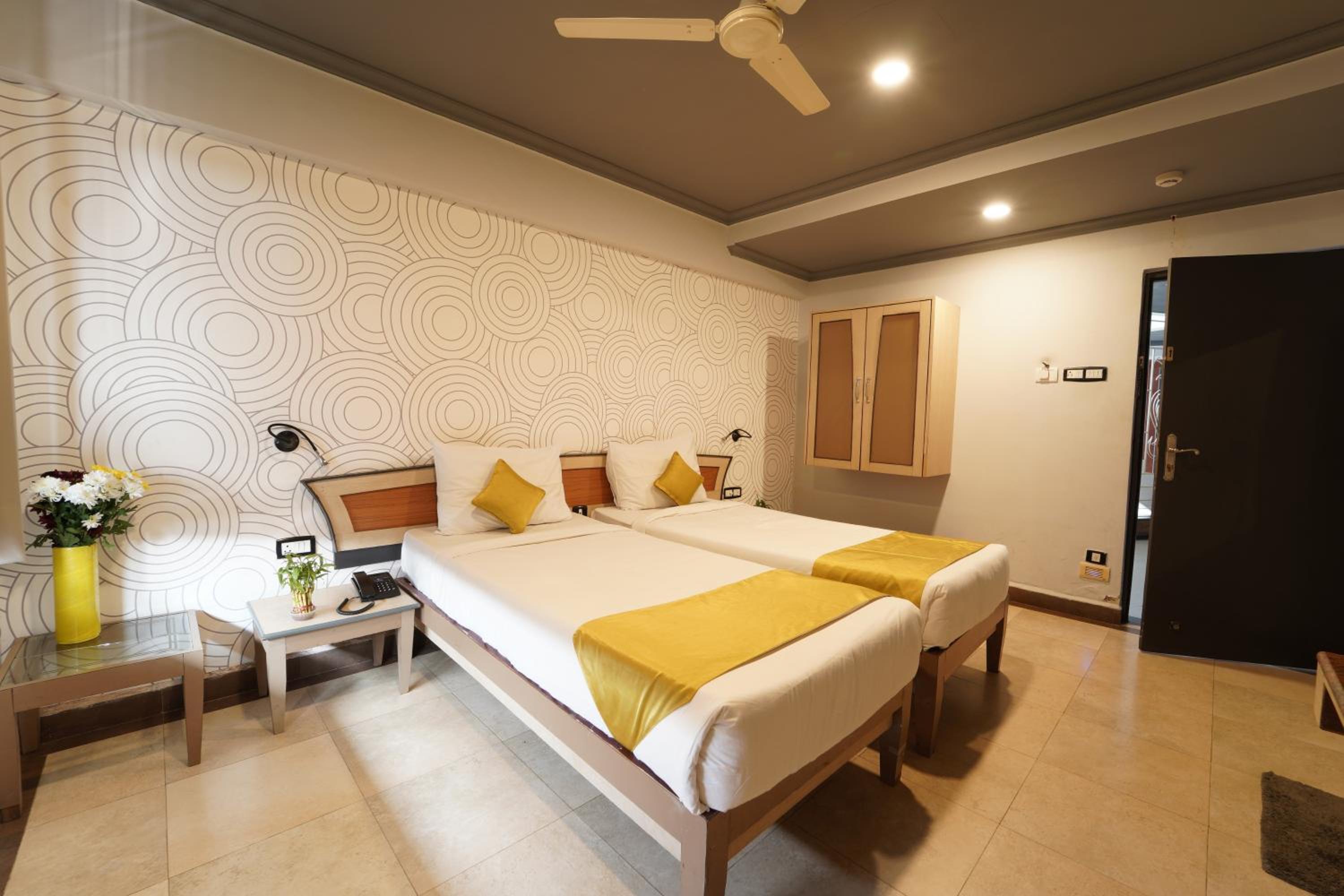 Standard Double Room - Photo 1