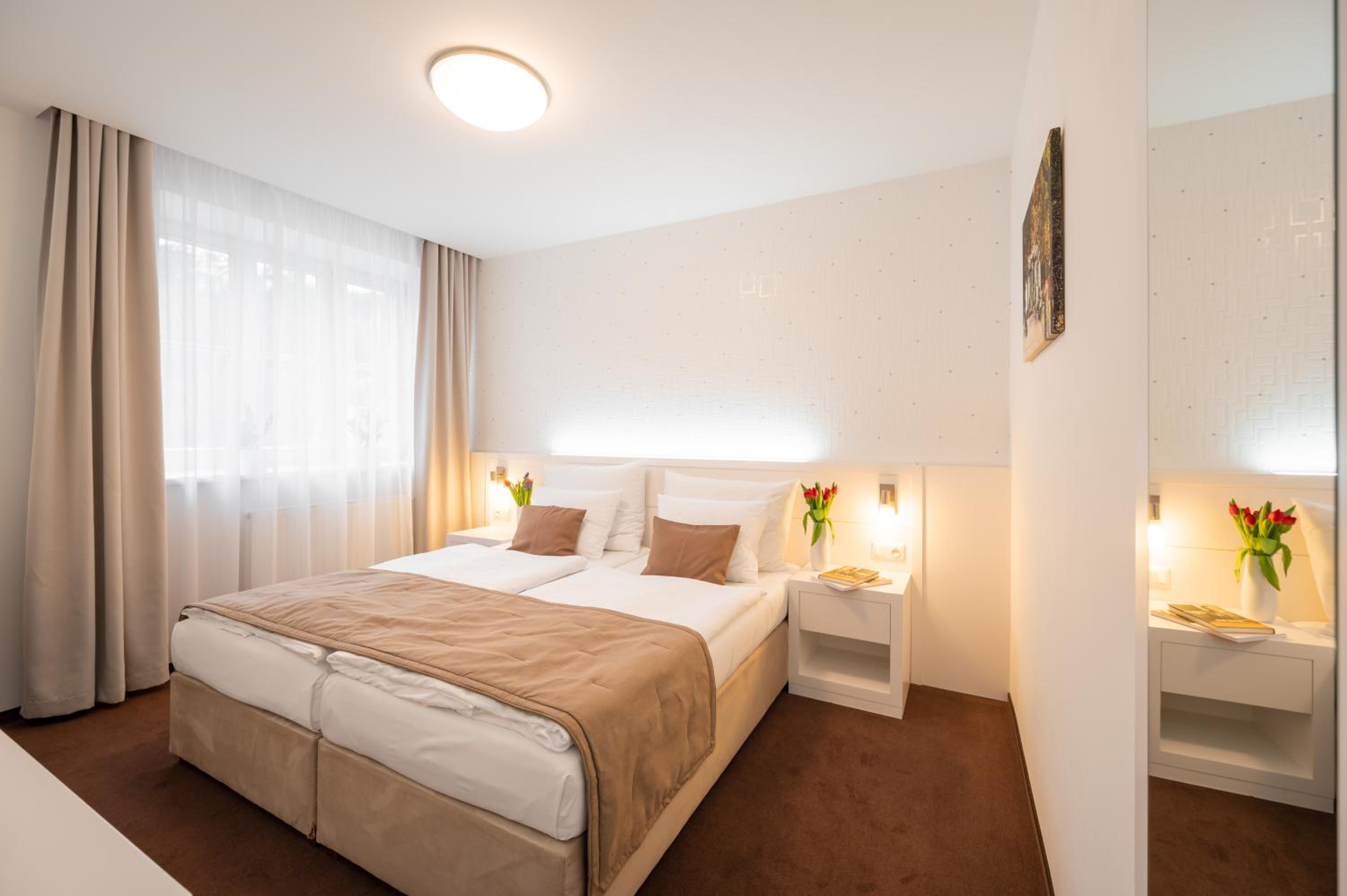 Standard Double Room photo 3
