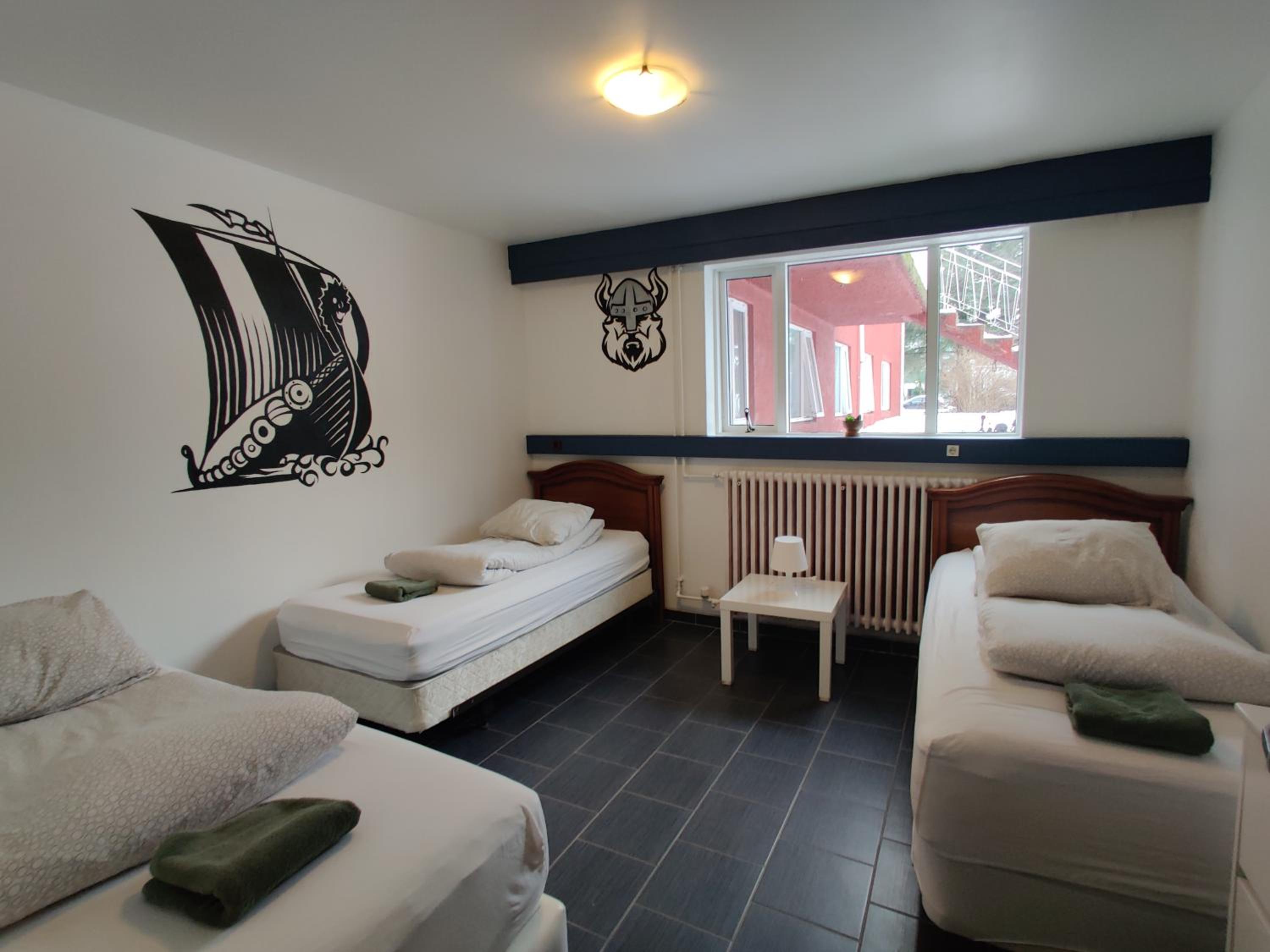 Triple Room with Shared Bathroom photo 3