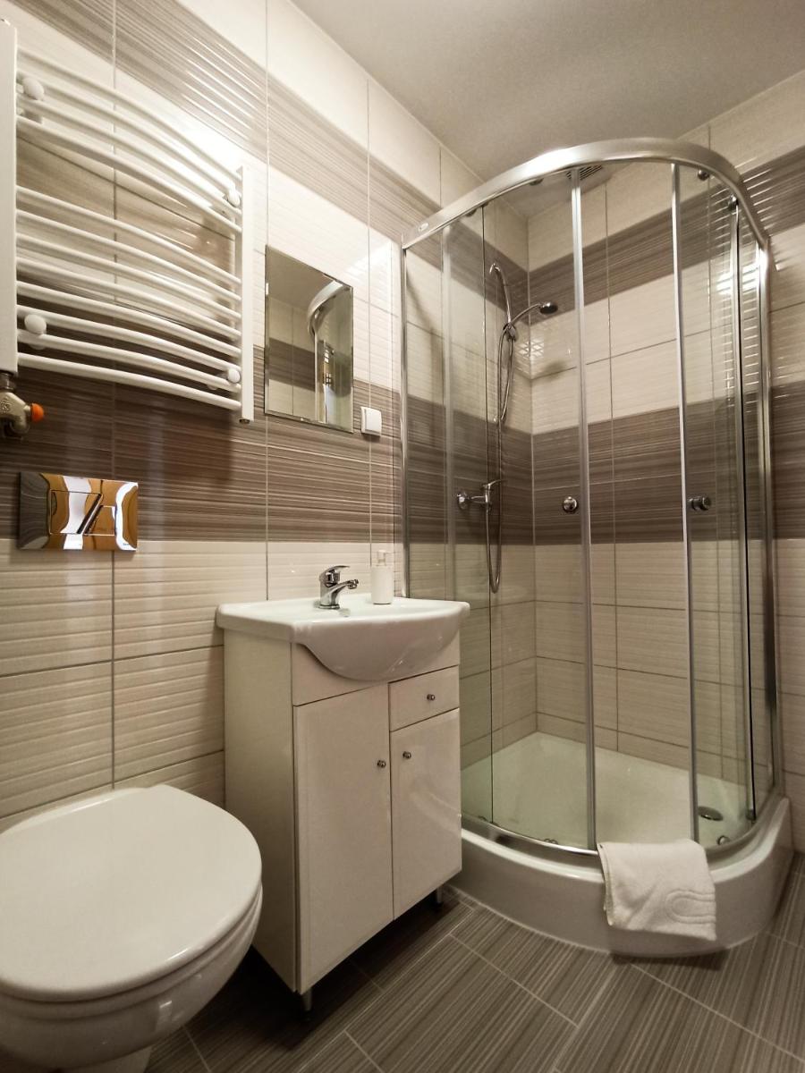 Deluxe Triple Room - Photo 6