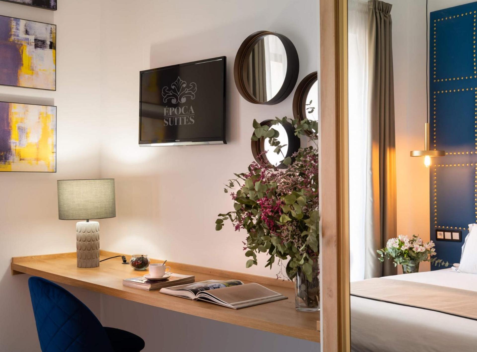 Apartment with City View