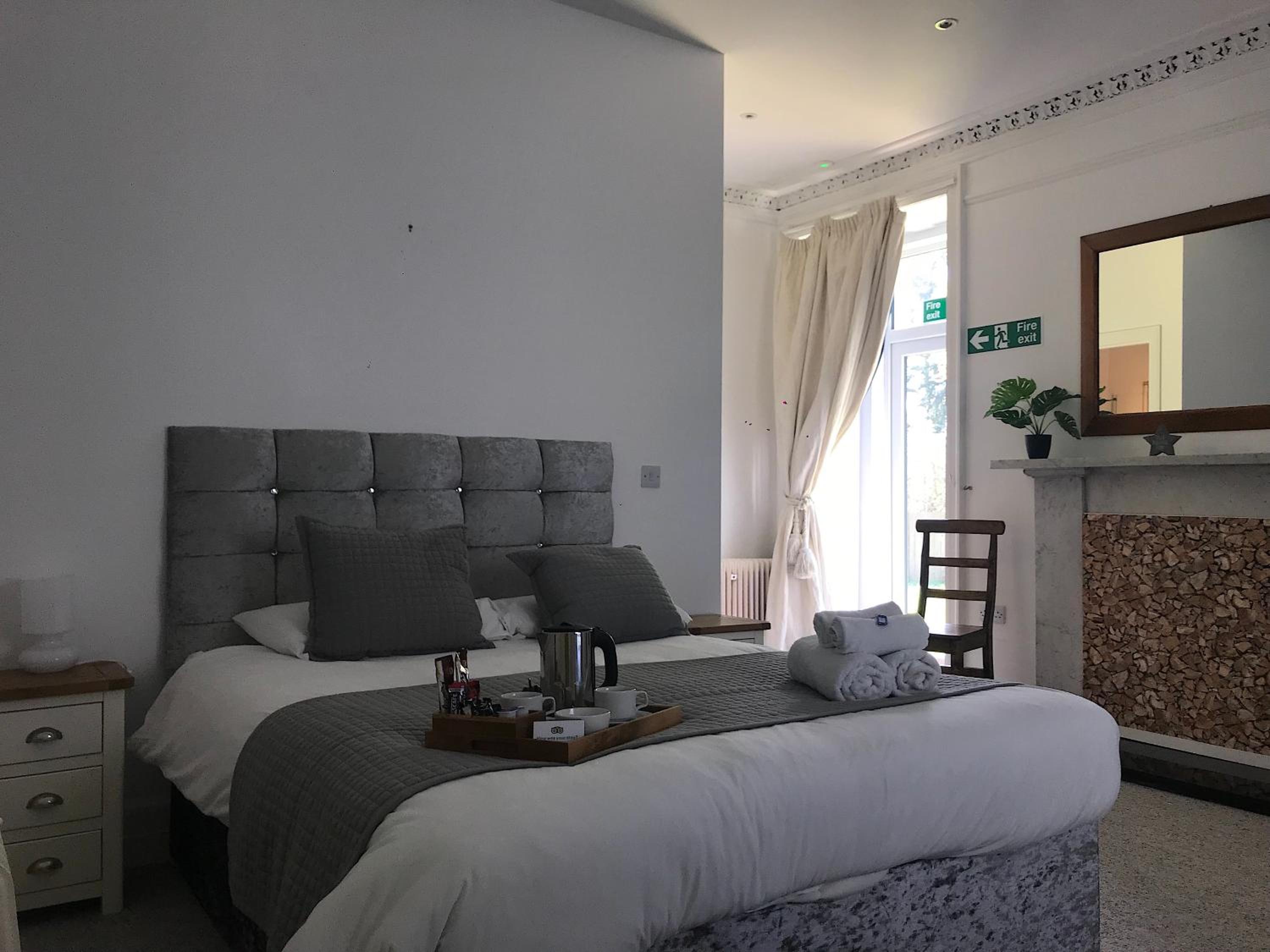 Superior Queen Room - Photo 16