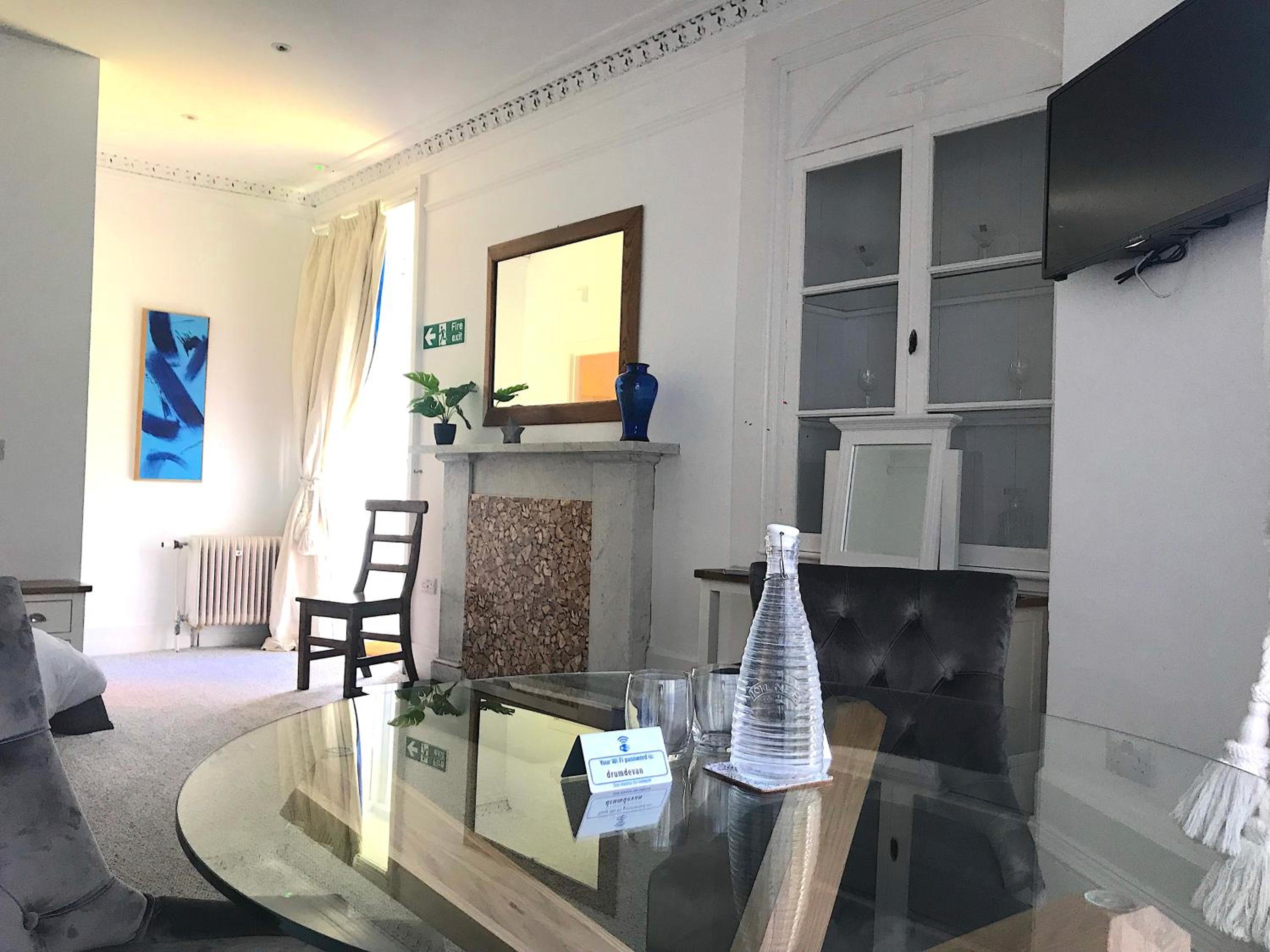 Superior Queen Room - Photo 22
