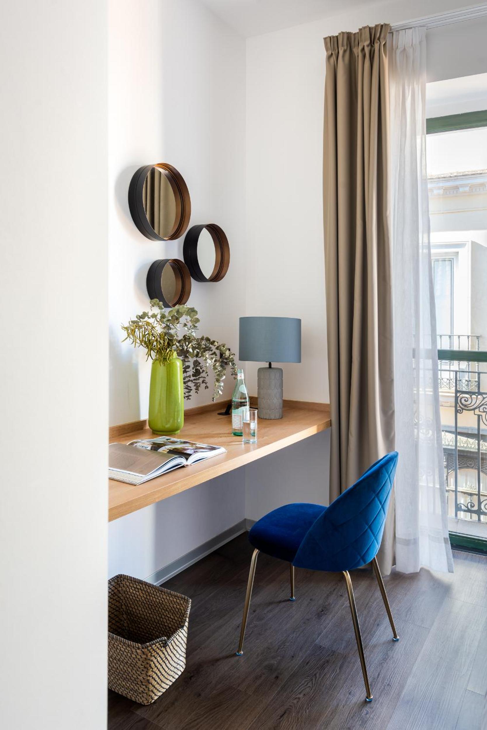 Penthouse Apartment with Terrace and Jacuzzi thumbnail 5