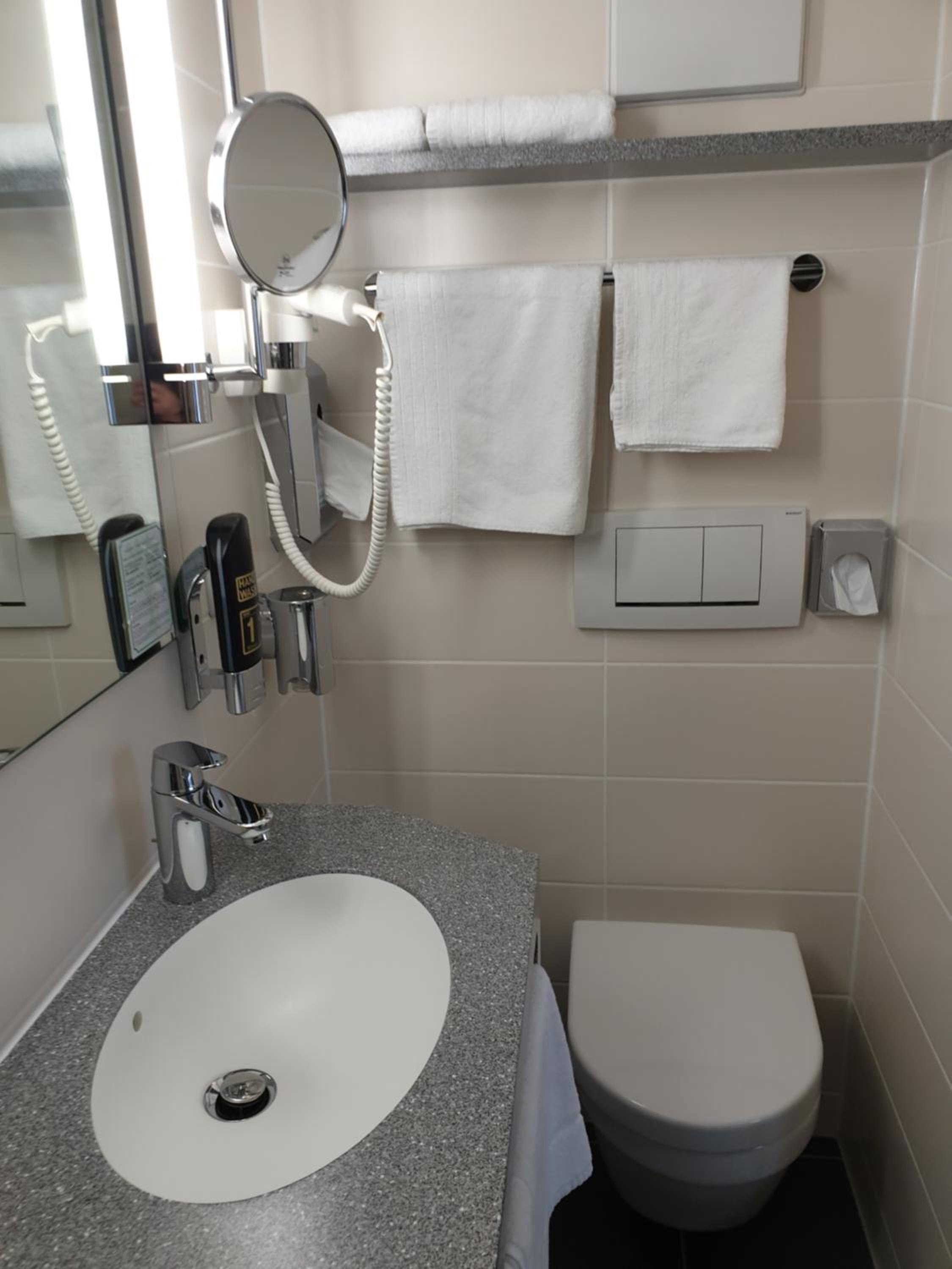 Triple Room With Shower photo 3