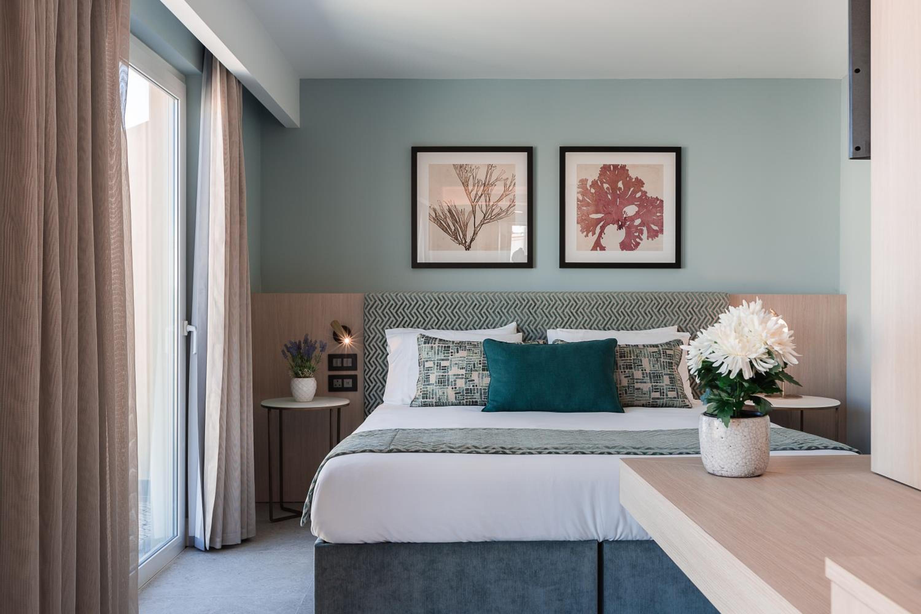 Deluxe Double Room With Sea View