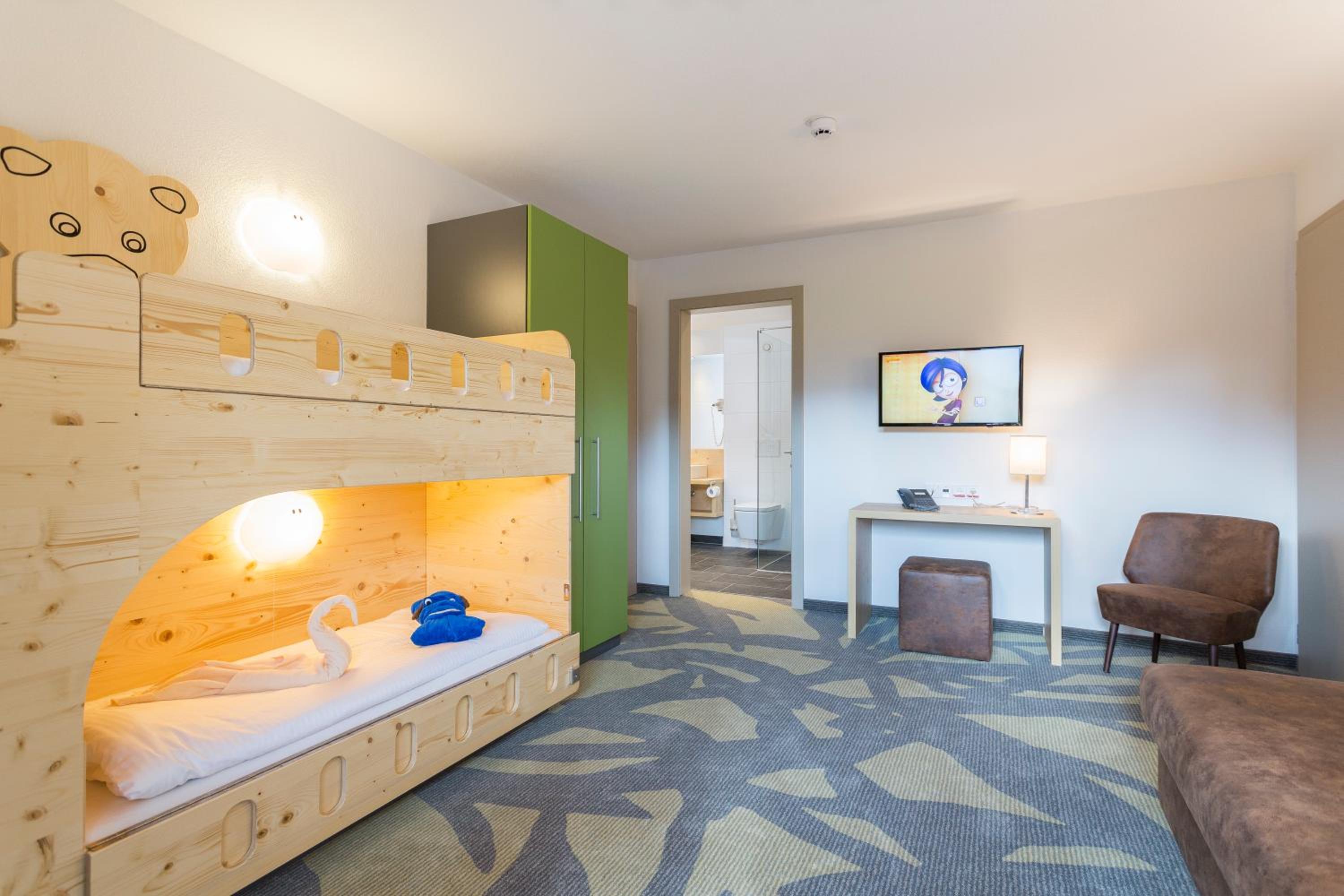 Family Suite photo 2