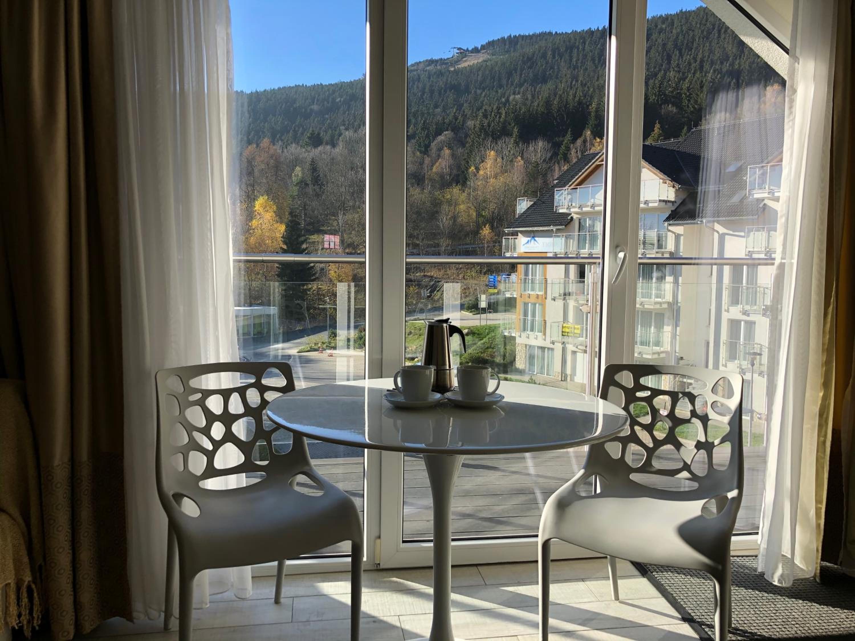 Studio with Balcony