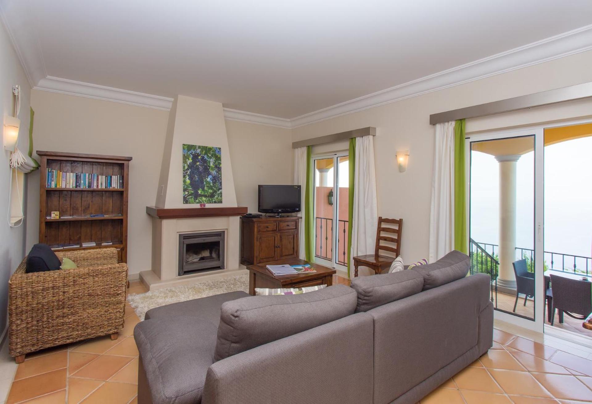 One-Bedroom Apartment With Sea And Funchal View photo 3