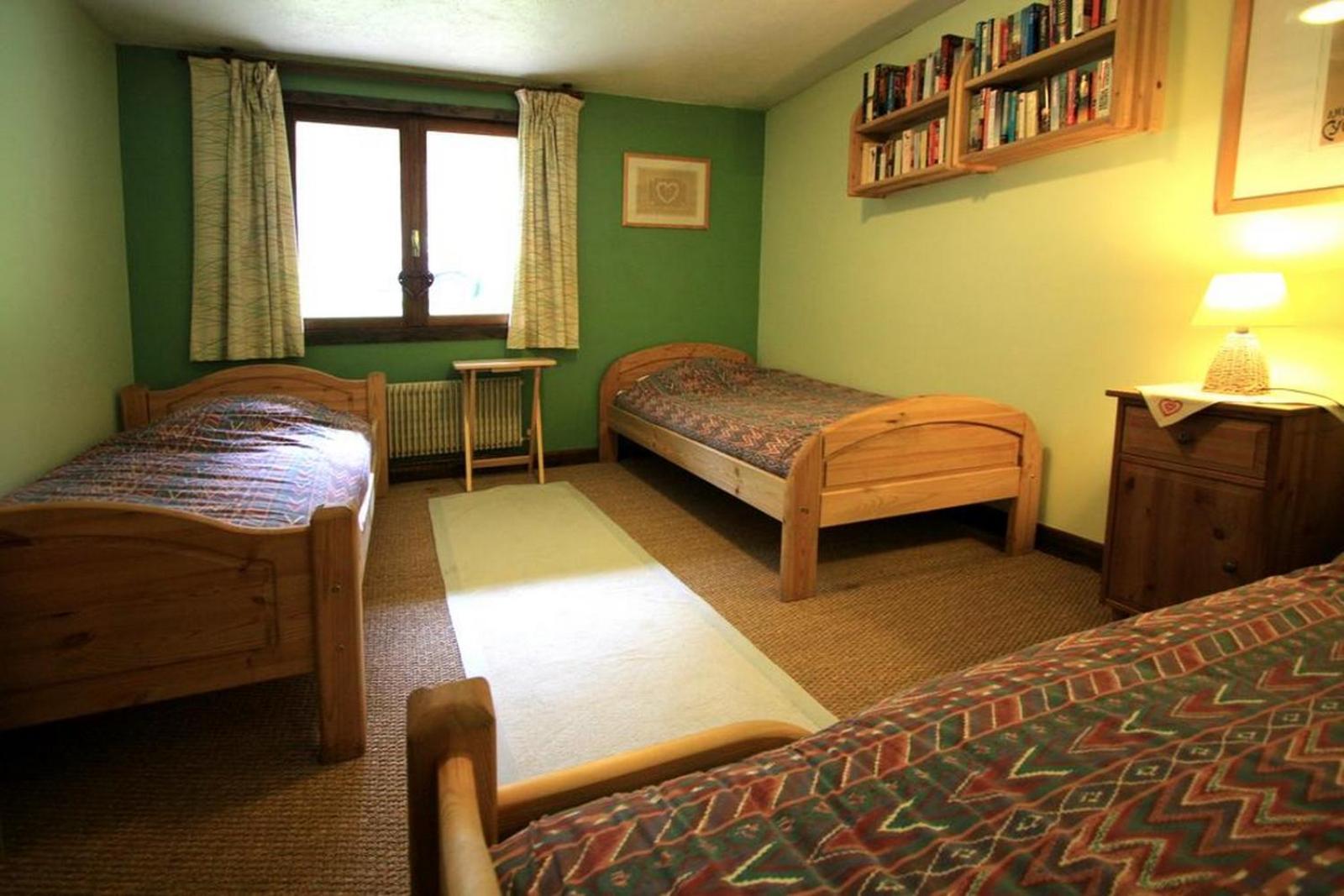 Comfort Triple Room