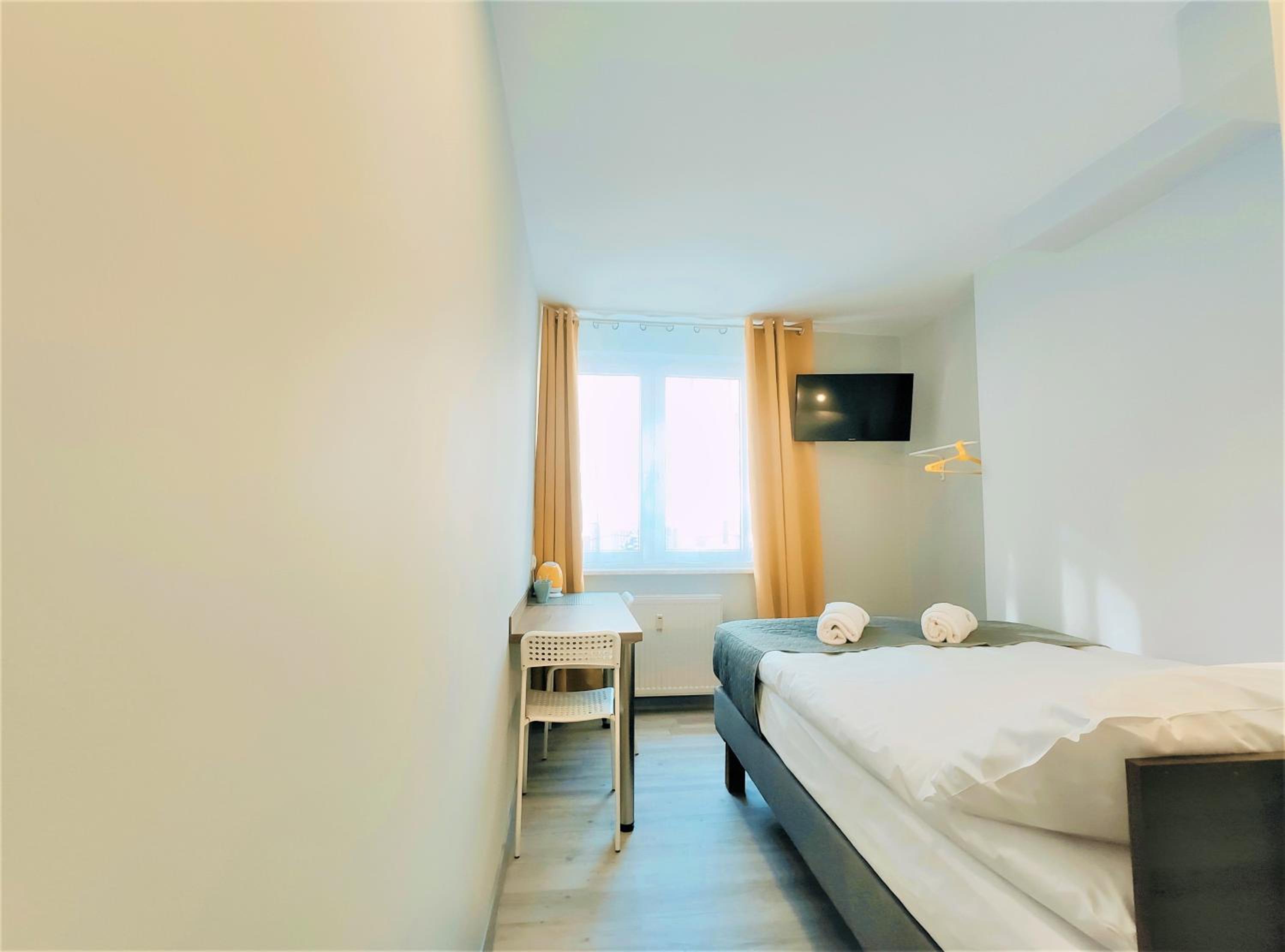 Double Room with Private Bathroom nr 1 - Photo 4