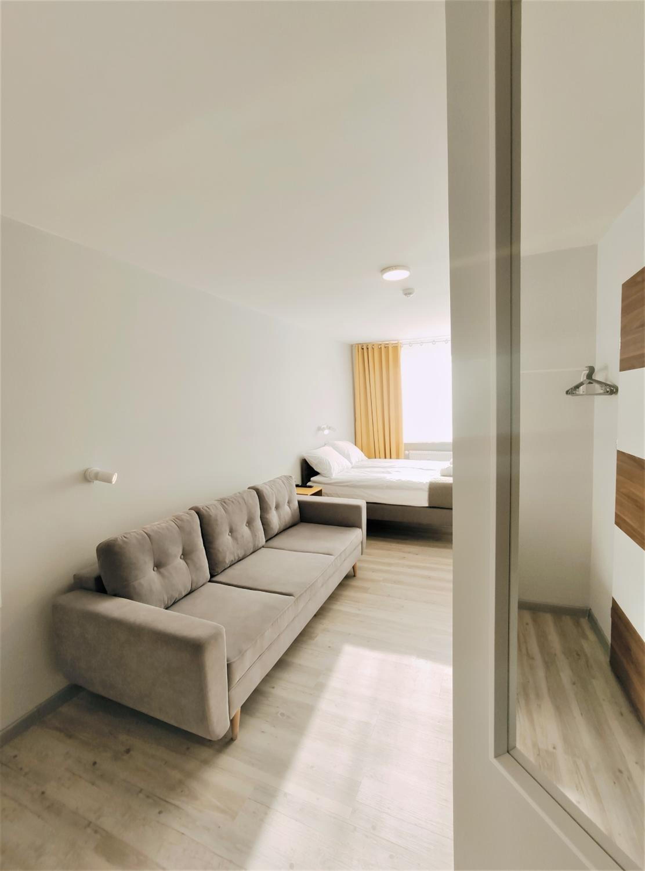 Quadruple Room with Private Bathroom nr 10 - Photo 7