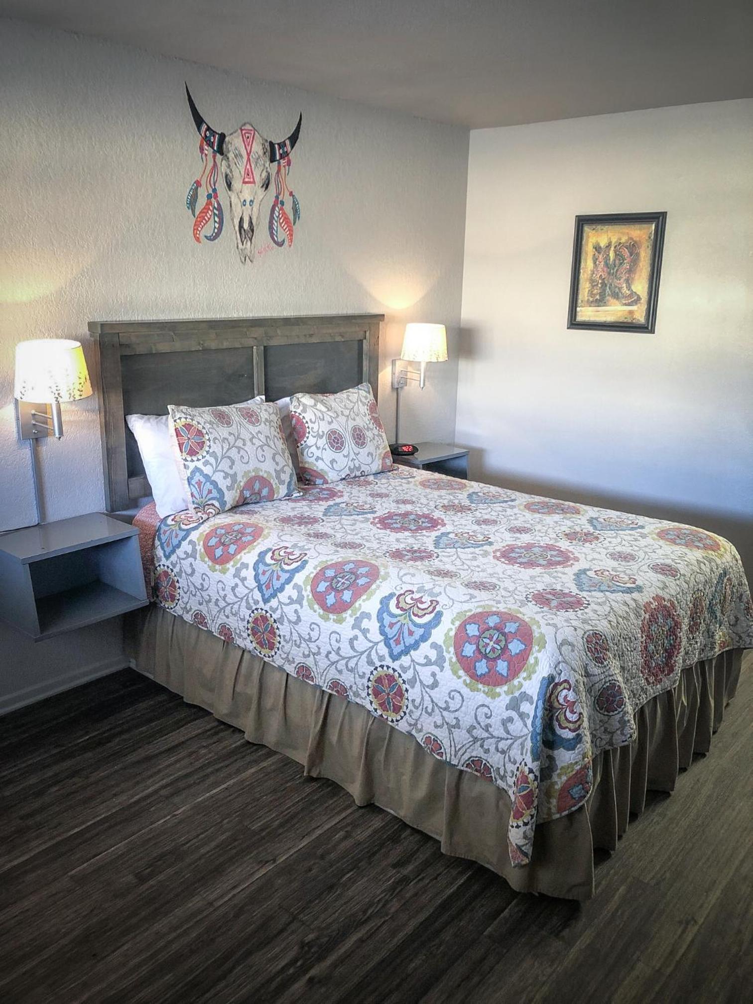 Queen Room - Photo 6