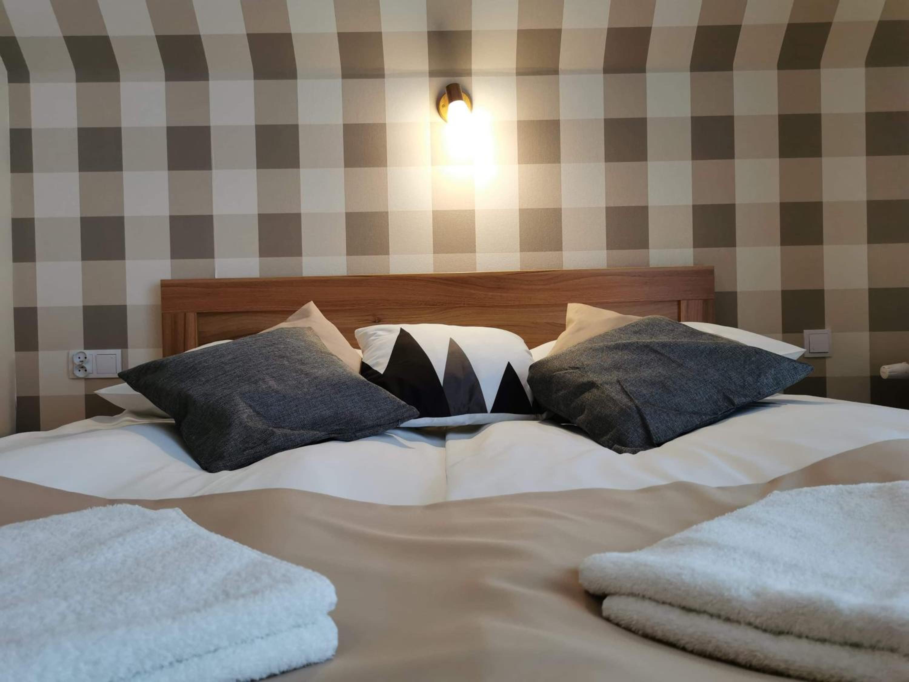 Quadruple Room with Mountain View photo 2