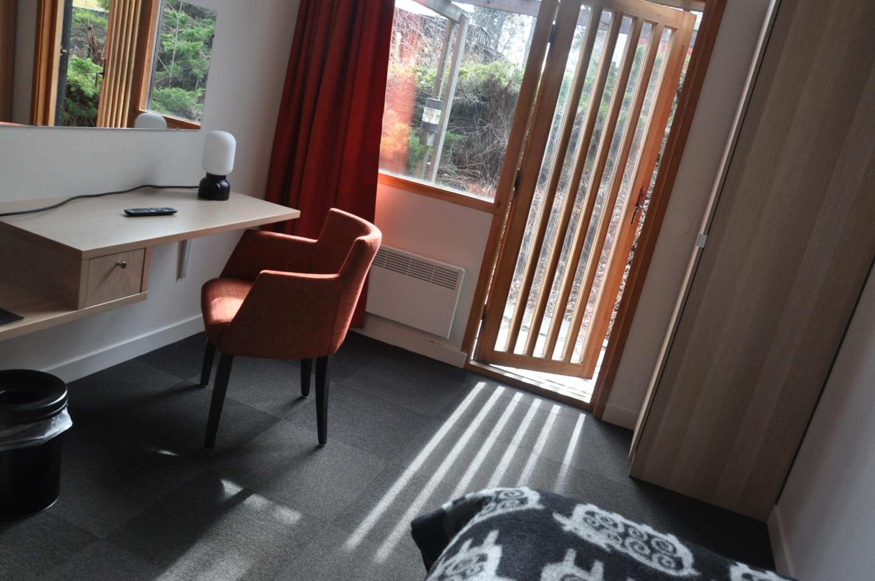Single Room photo 3