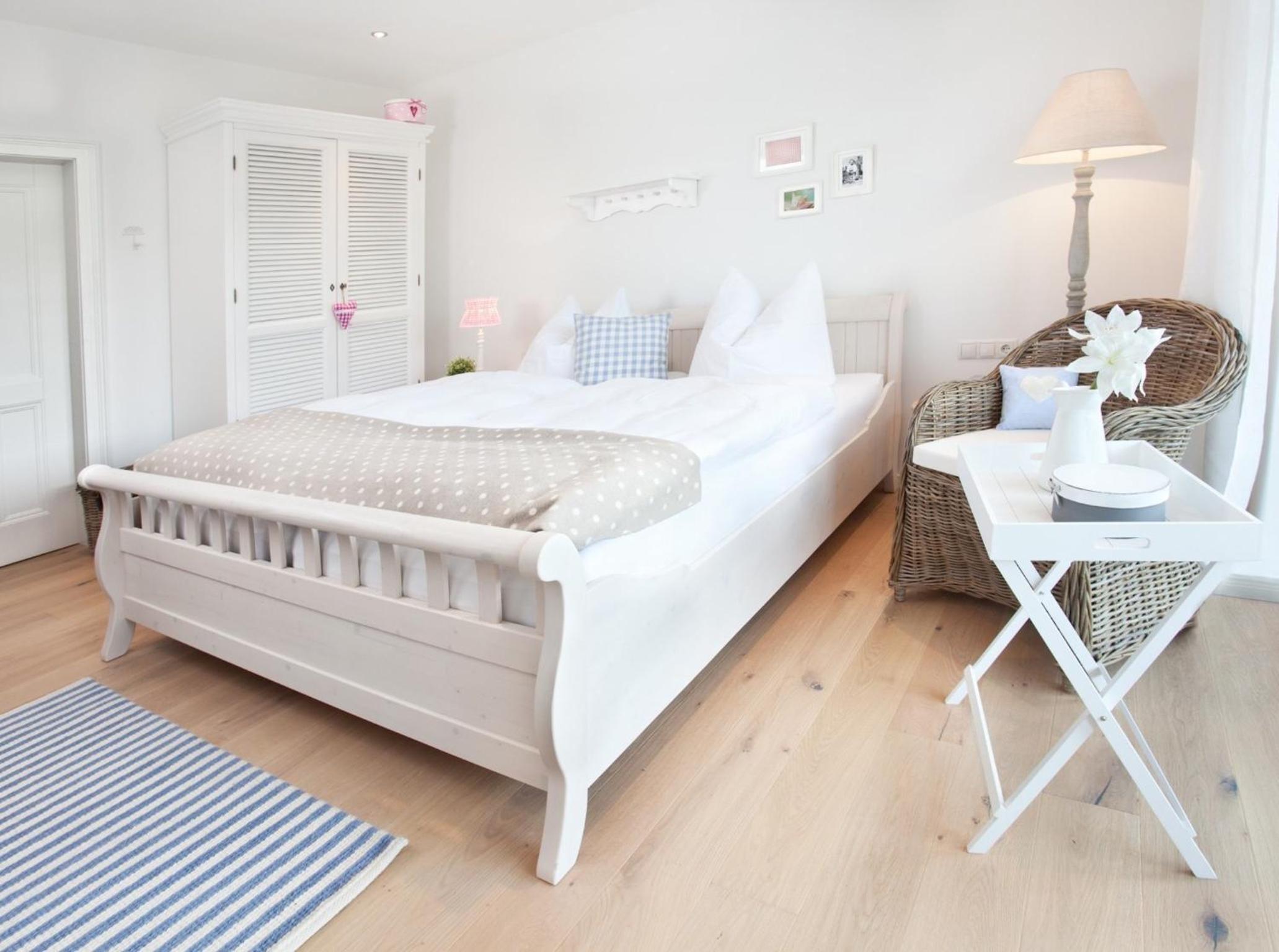 Double Room - Photo 17