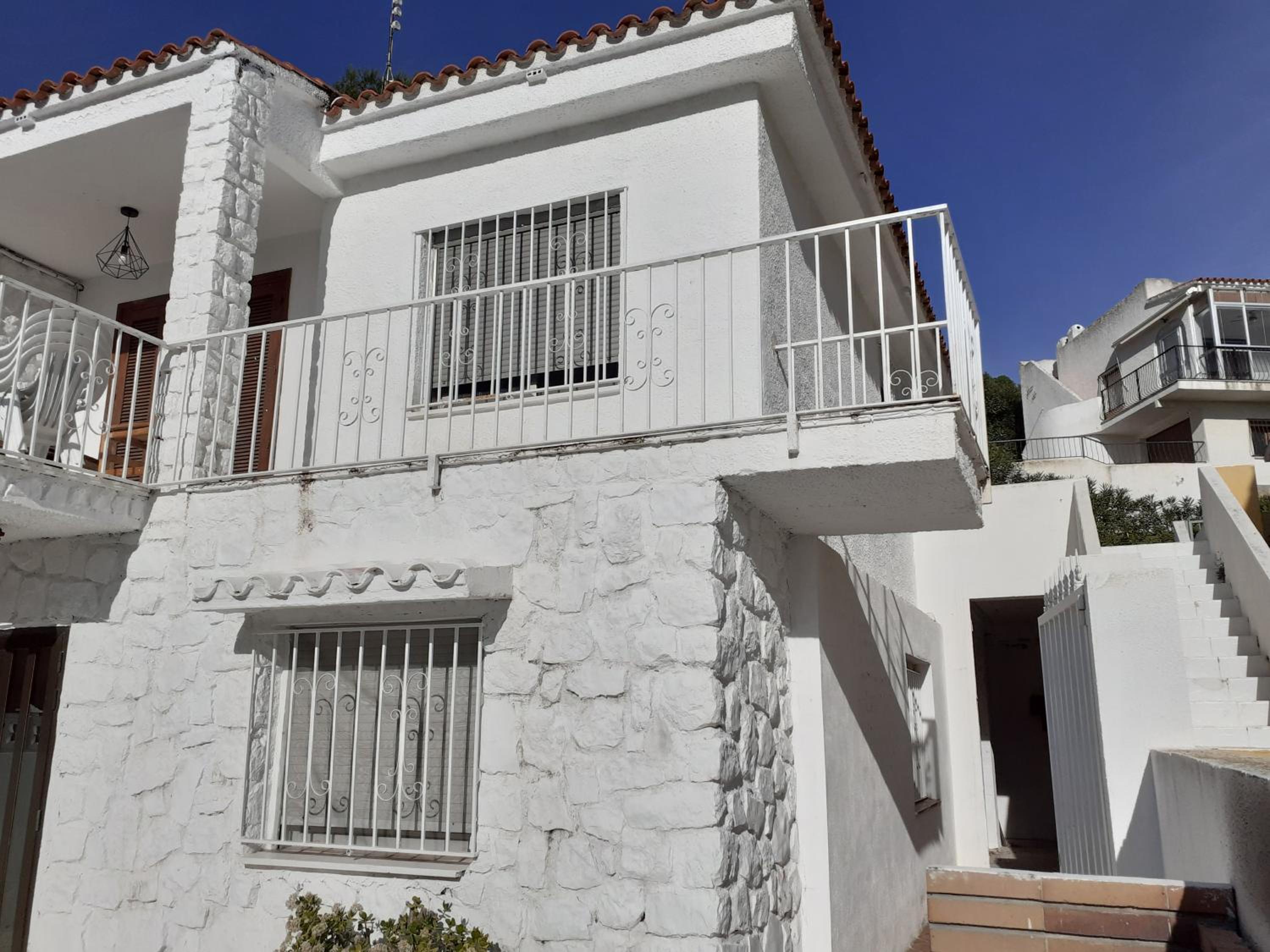 Apartment with Sea View - Photo 16