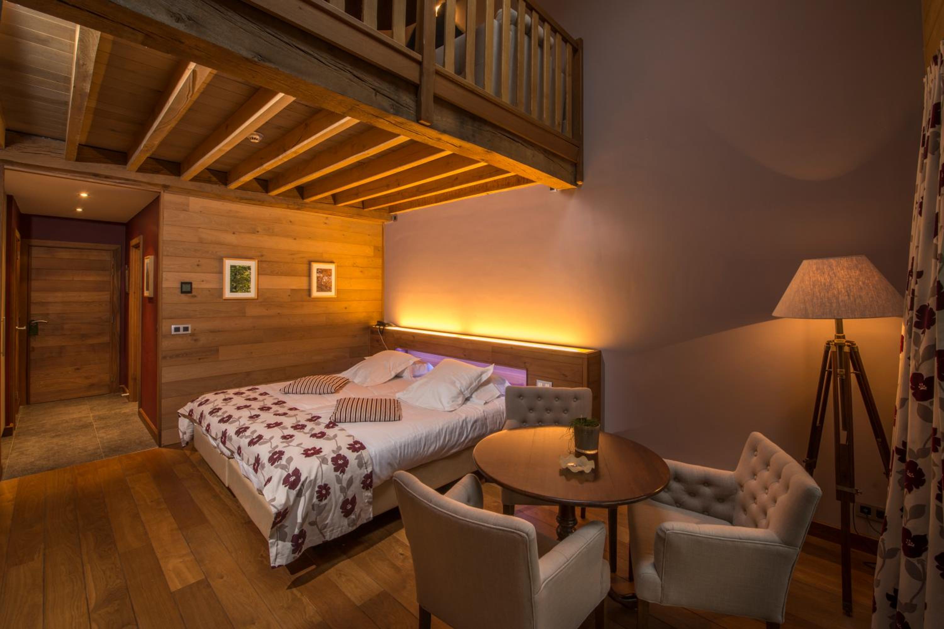 Duplex Suite - Photo 2
