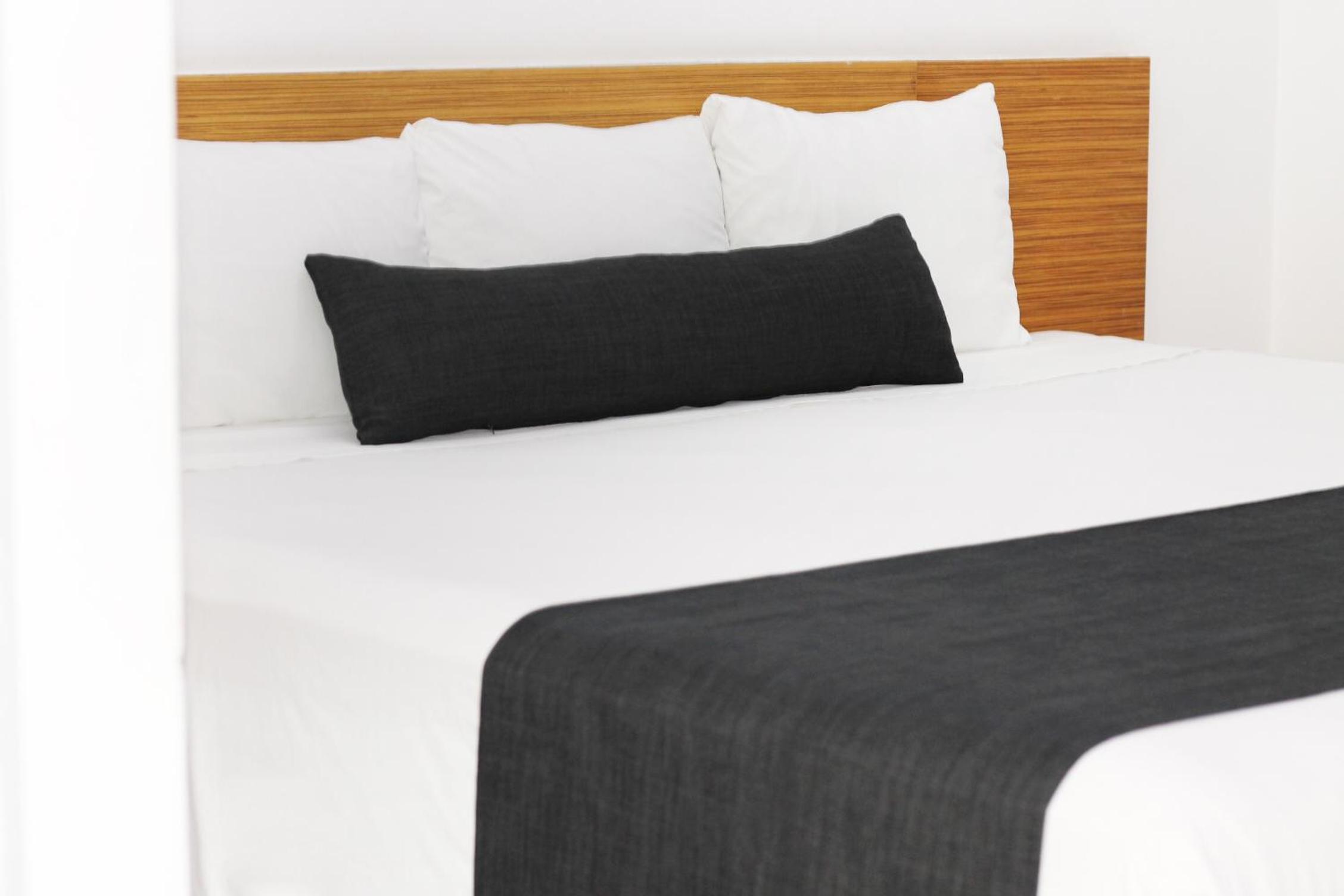 Standard Double Room - Photo 1