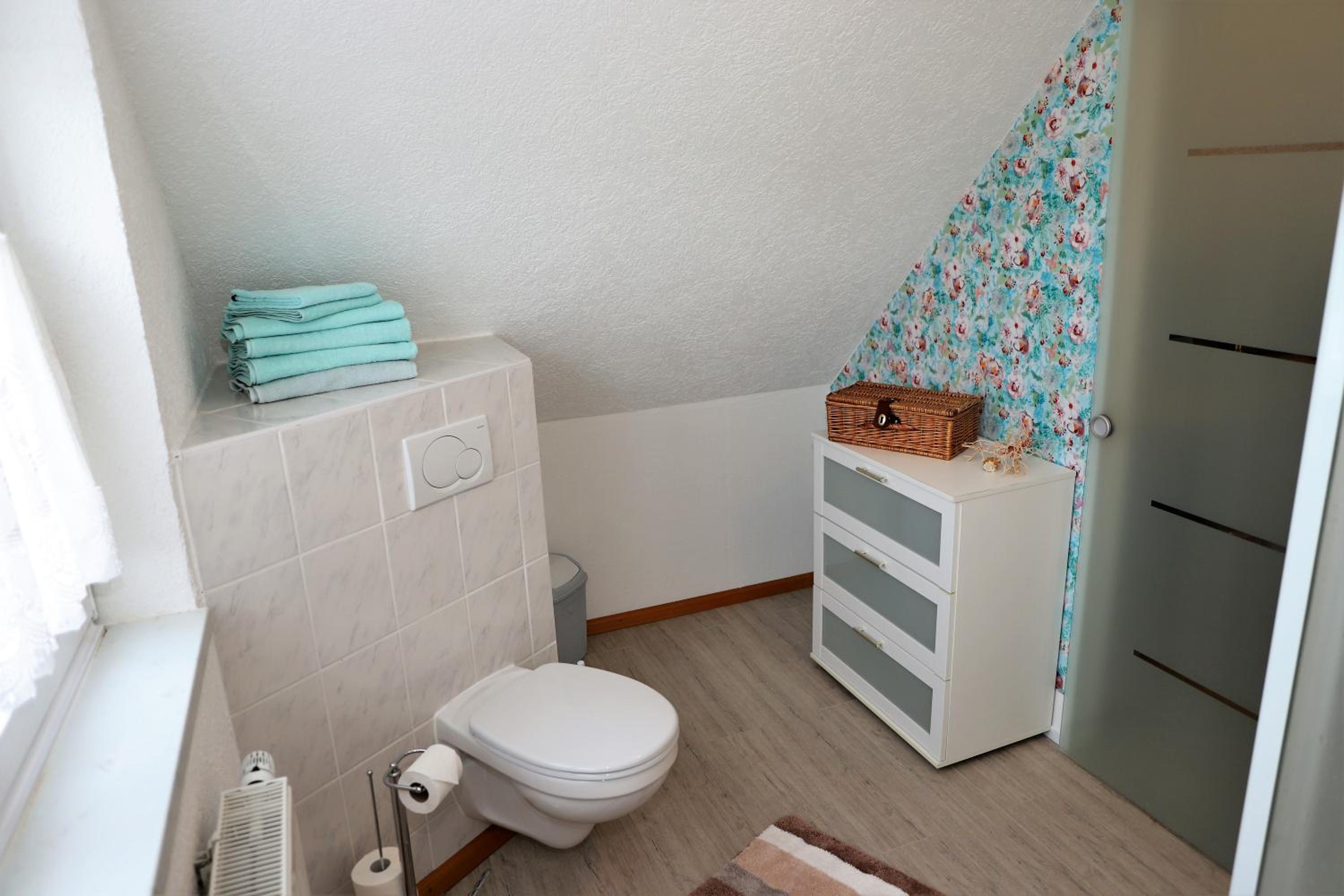 Deluxe Triple Room - Photo 13