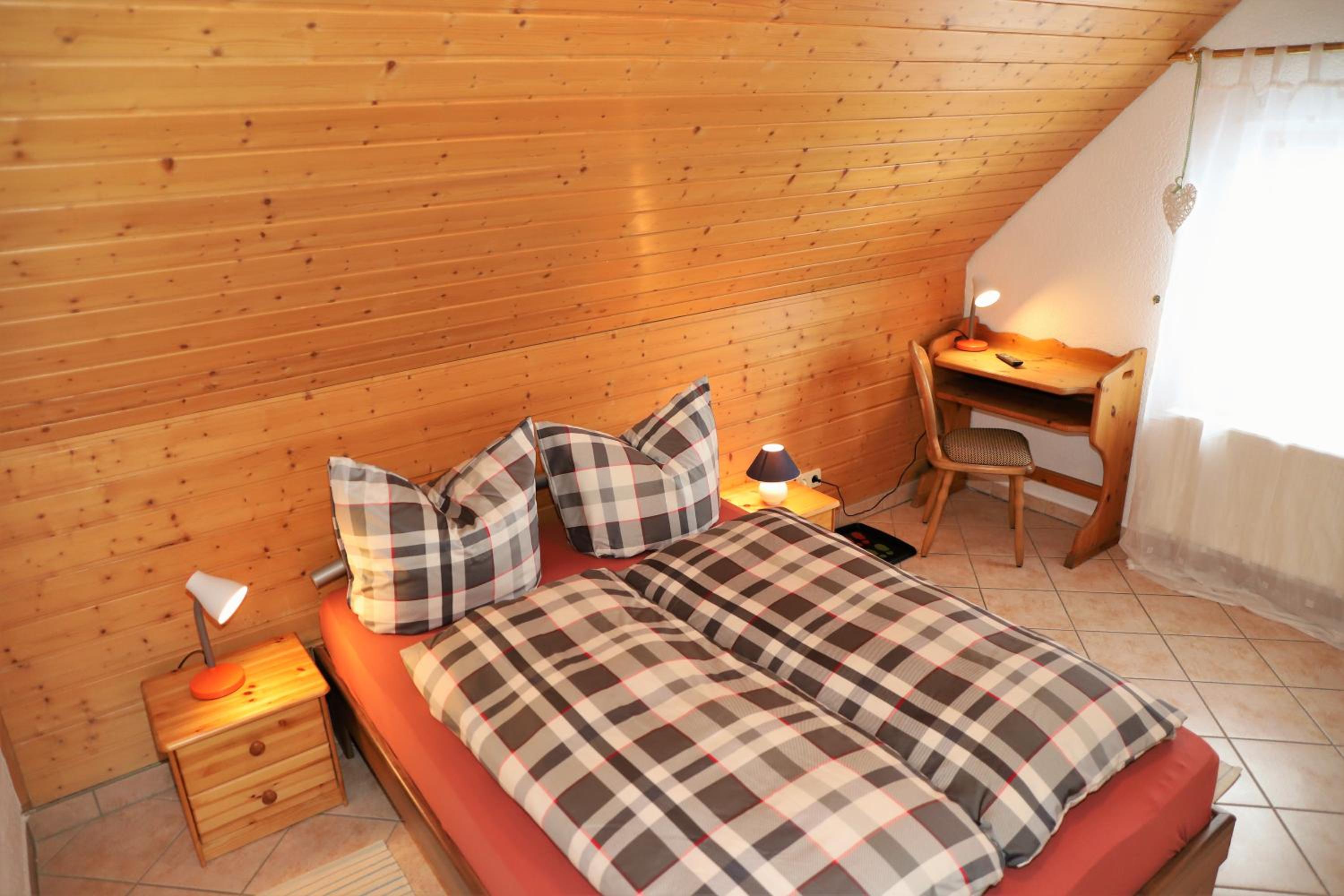 Two-Bedroom Apartment - Photo 19